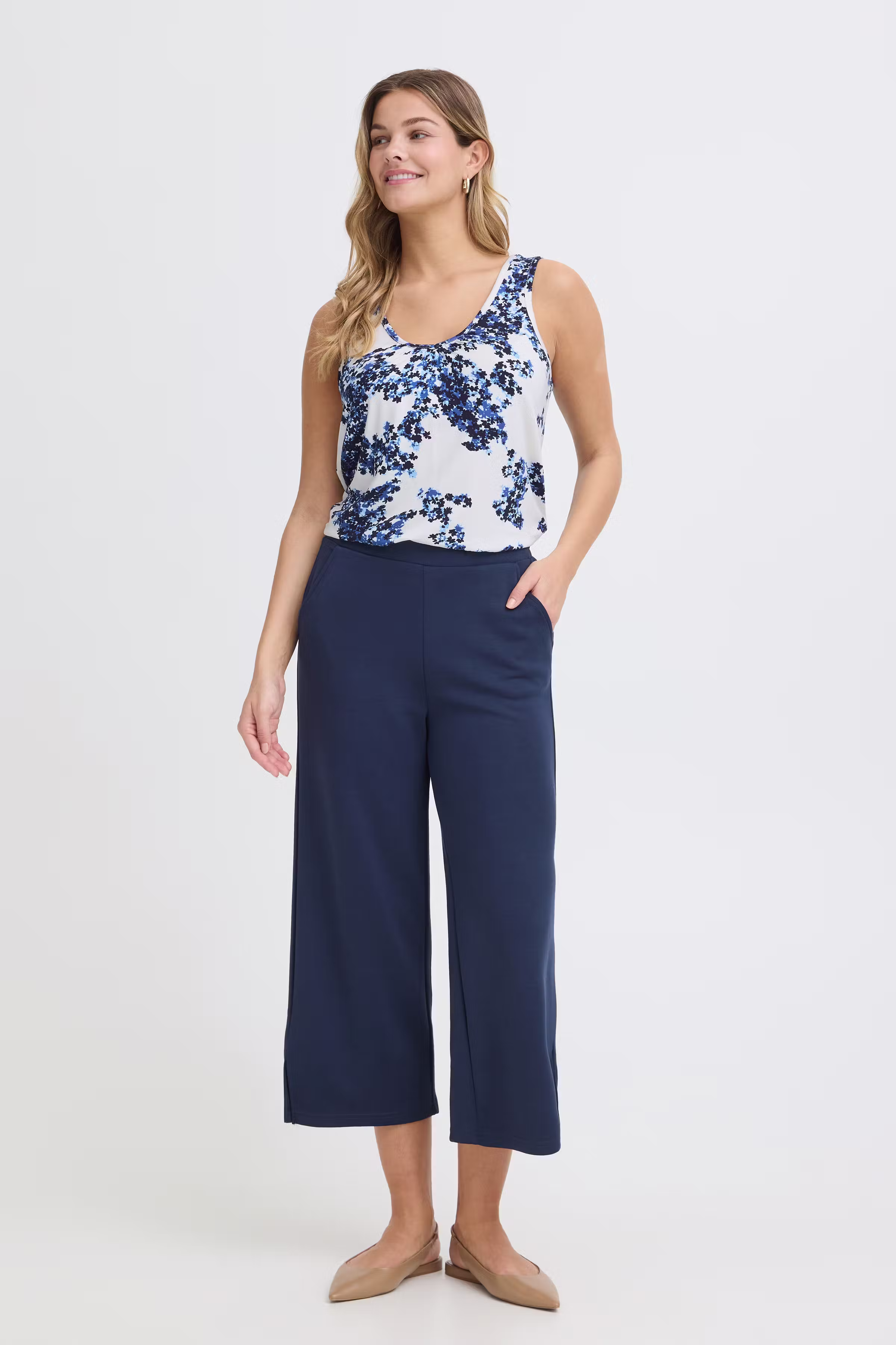 FRAMY Top LOOKBOOK FRONT 20618108-900008583