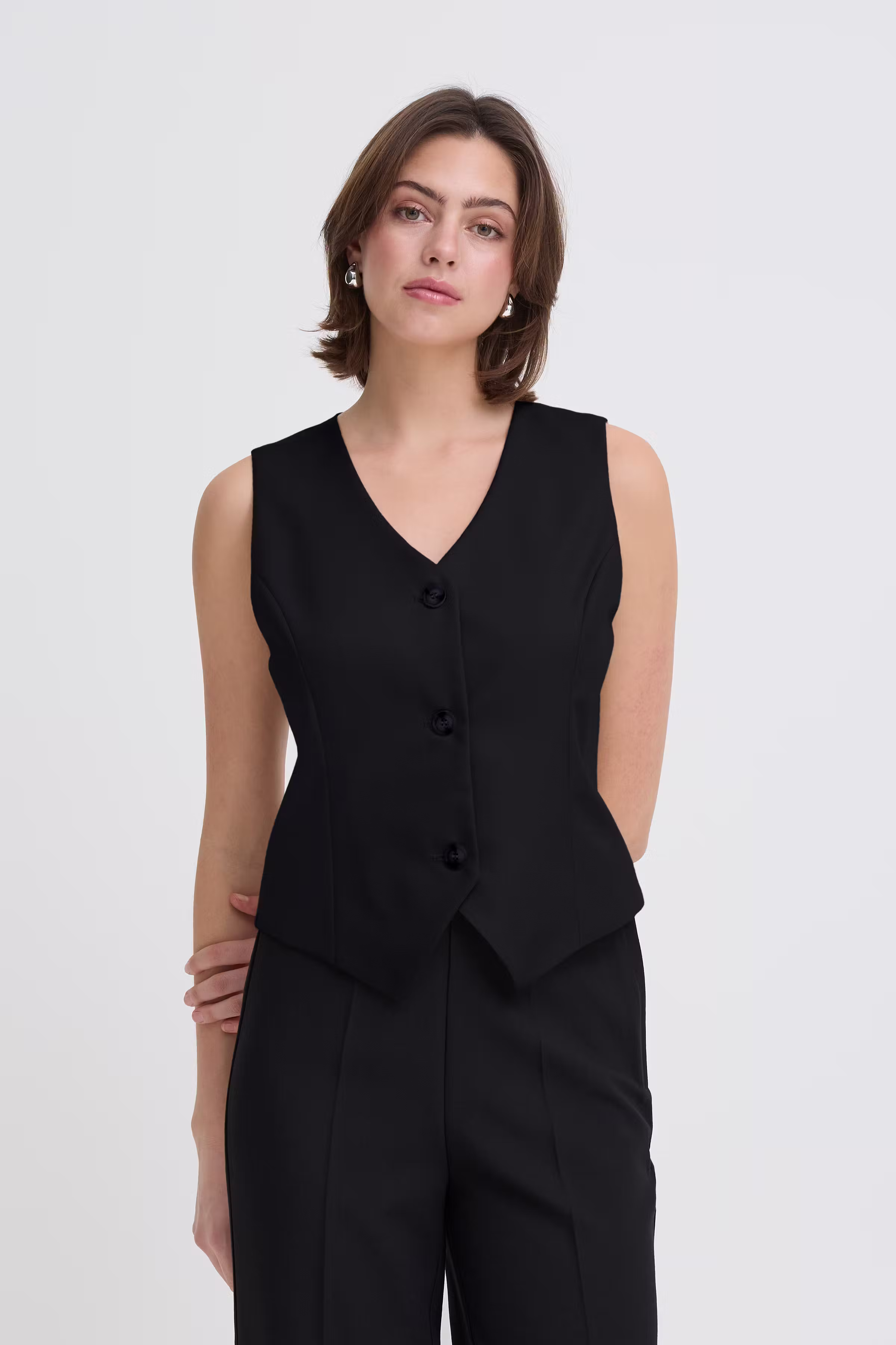FRABIGAIL Vest LOOKBOOK FRONT 20615095-200113