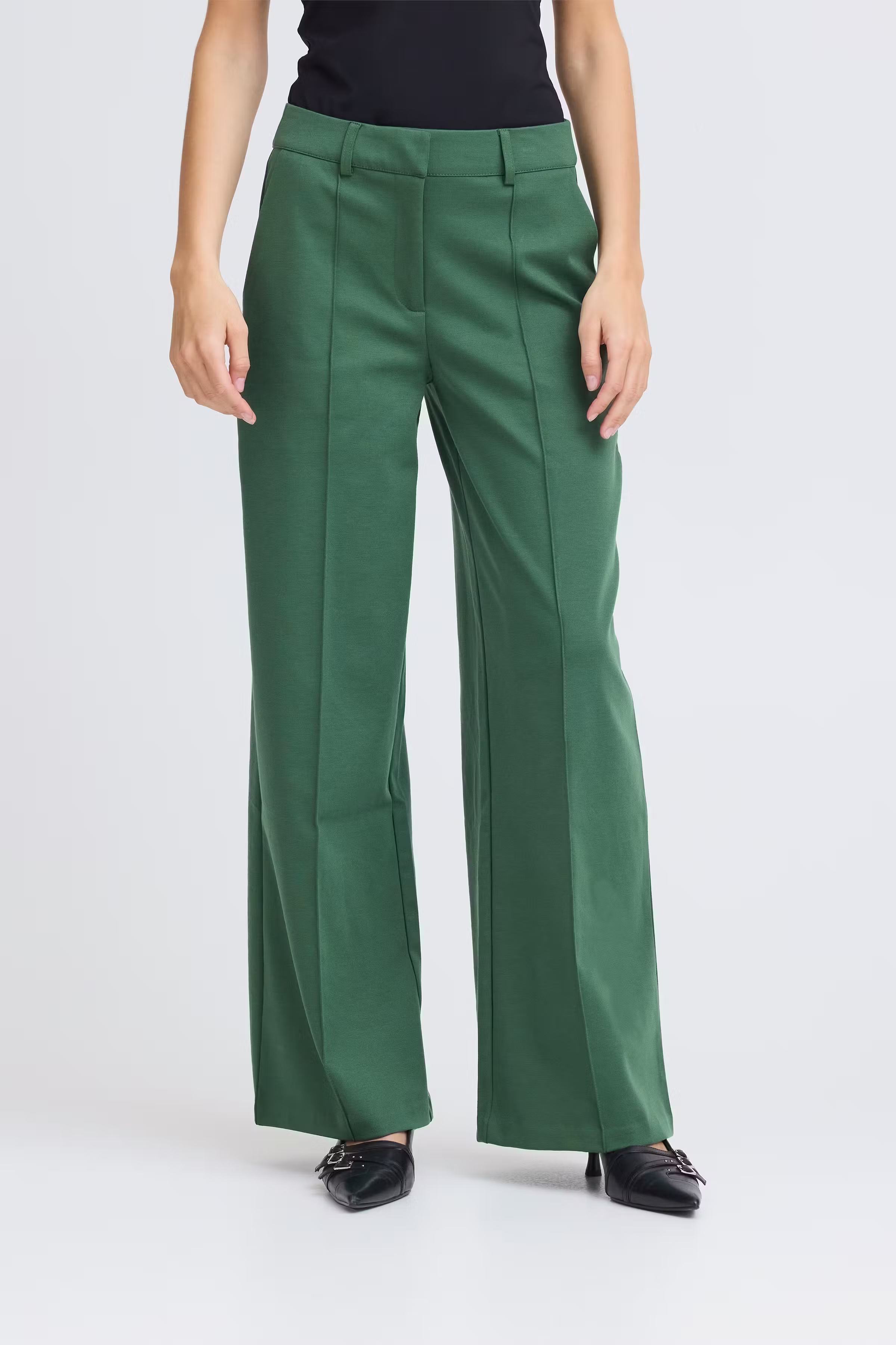 IHKATE WIDE Bukser LOOKBOOK FRONT 20116768-195920