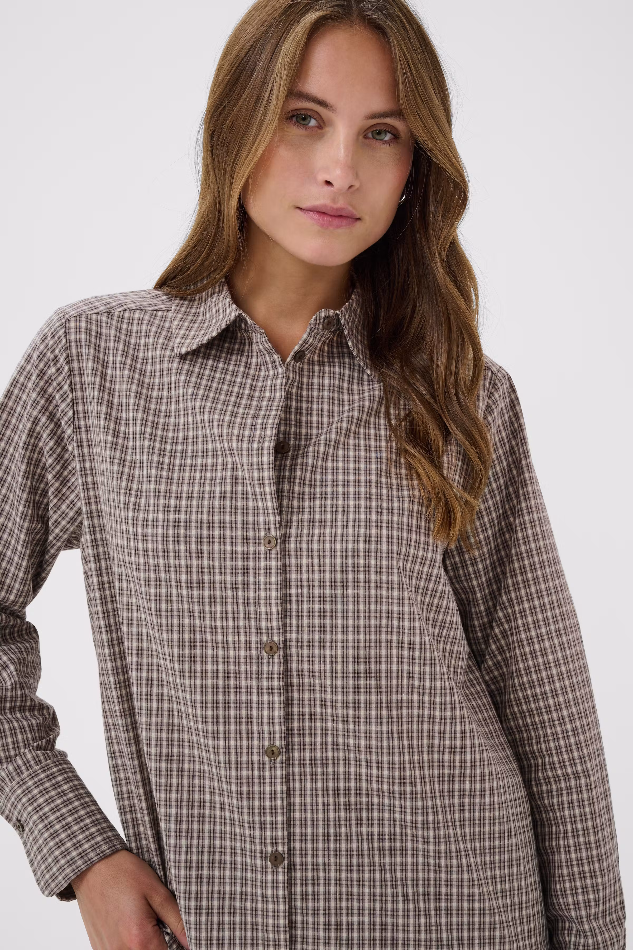 TamamiaSZ Skjorta LOOKBOOK DETAIL 30515784-130607