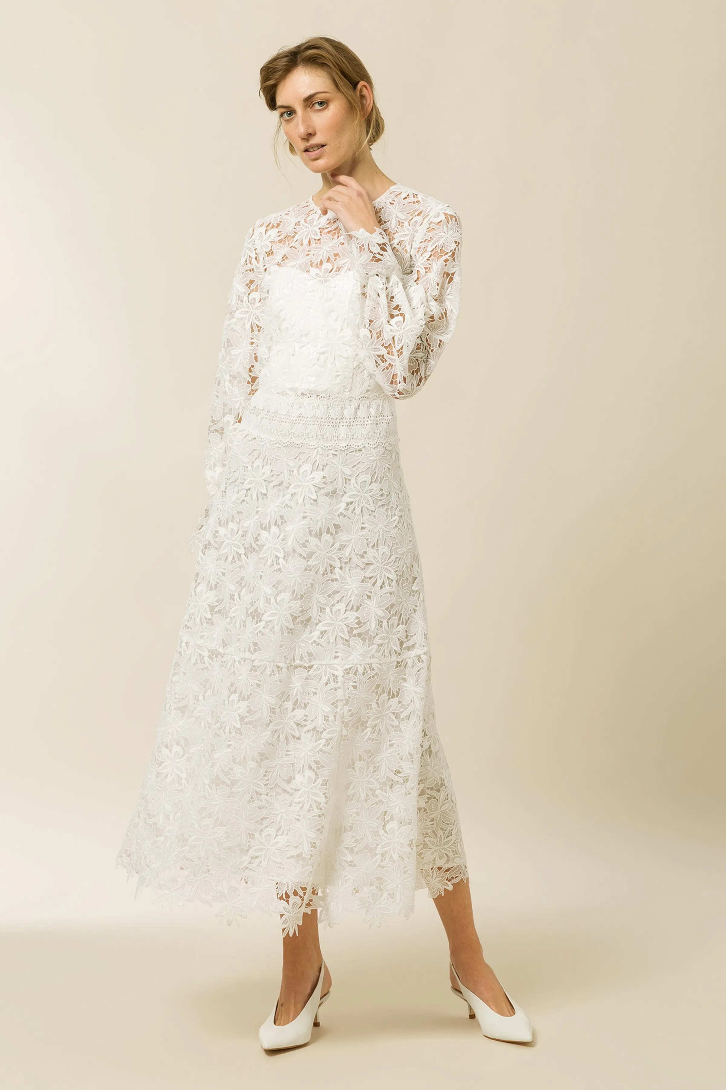 IOMIRRA Dress LOOKBOOK FRONT 30600199-WH010