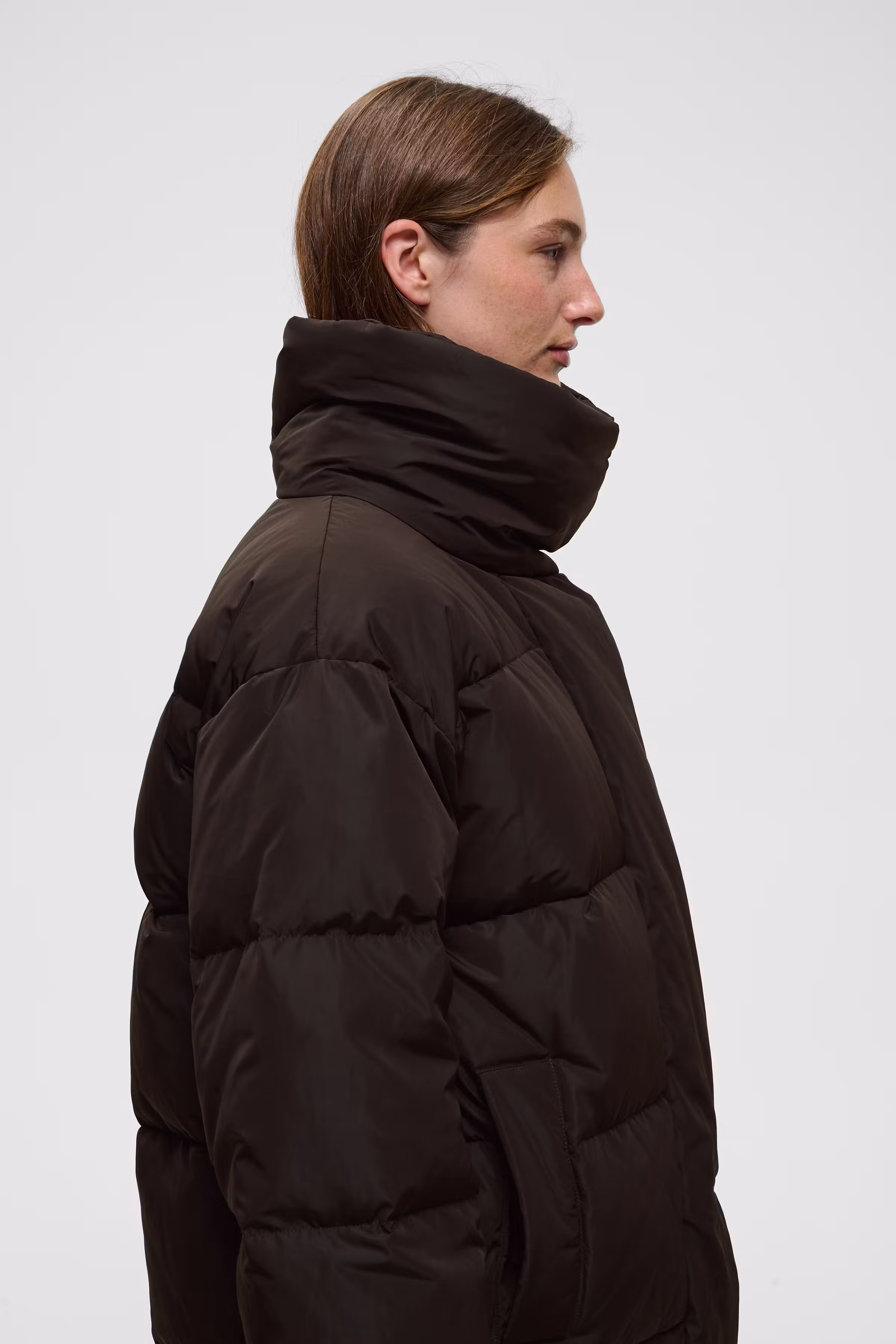 ZineaIW Kort dunjacka LOOKBOOK DETAIL 30111368-191109