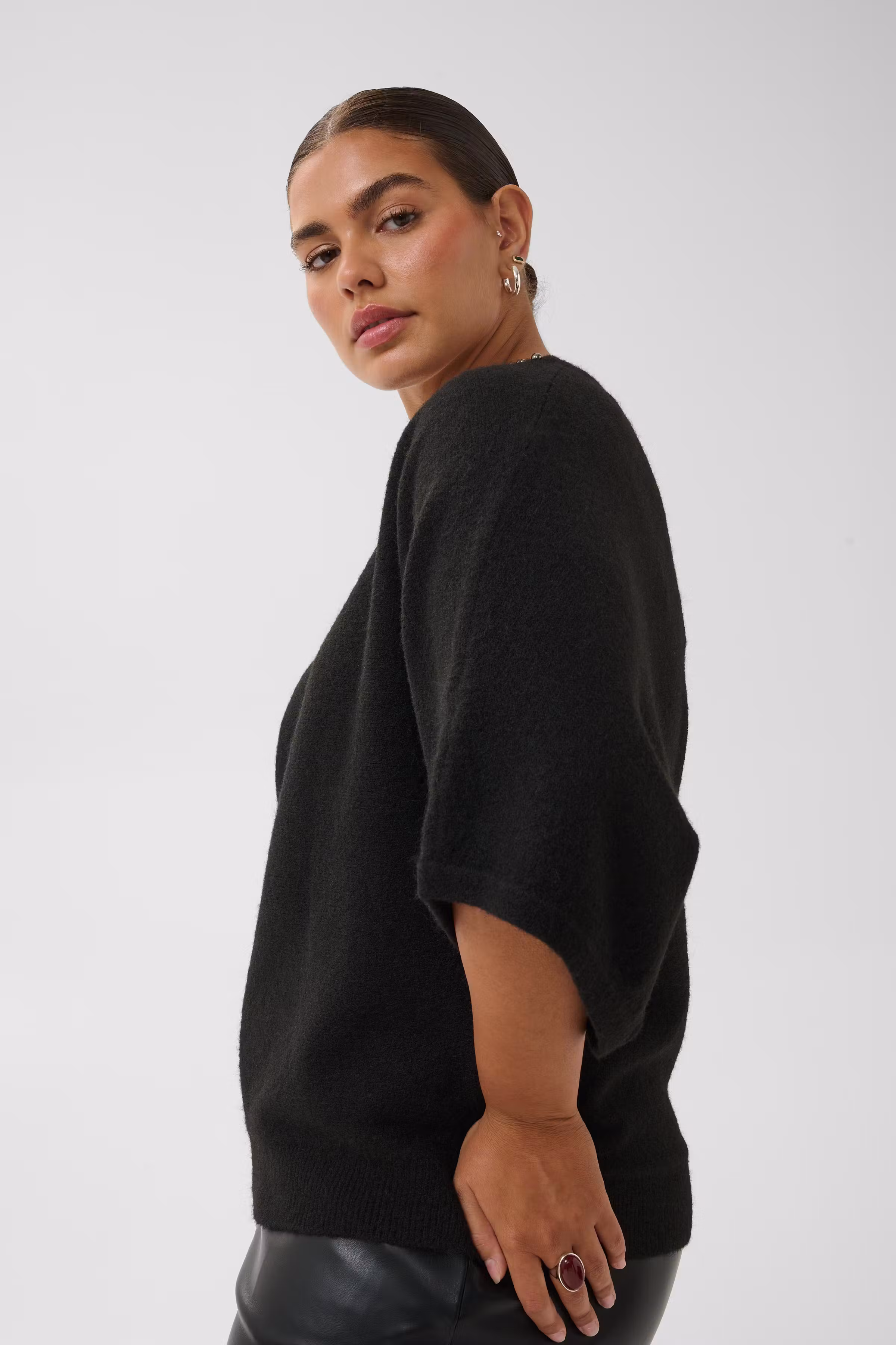 KCbettie Pullover LOOKBOOK DETAIL 10584609-100121