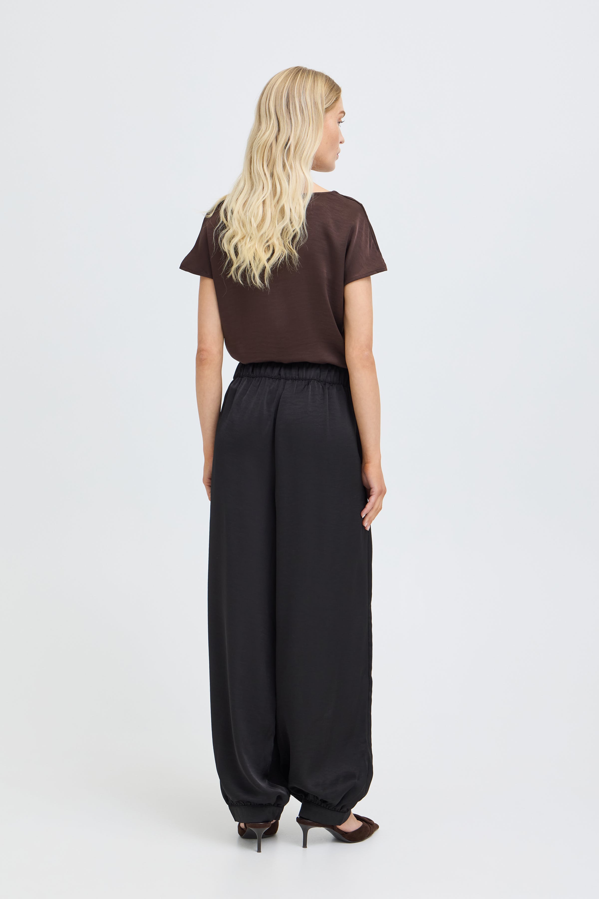BYISA Trousers LOOKBOOK FRONT 20819714-194008