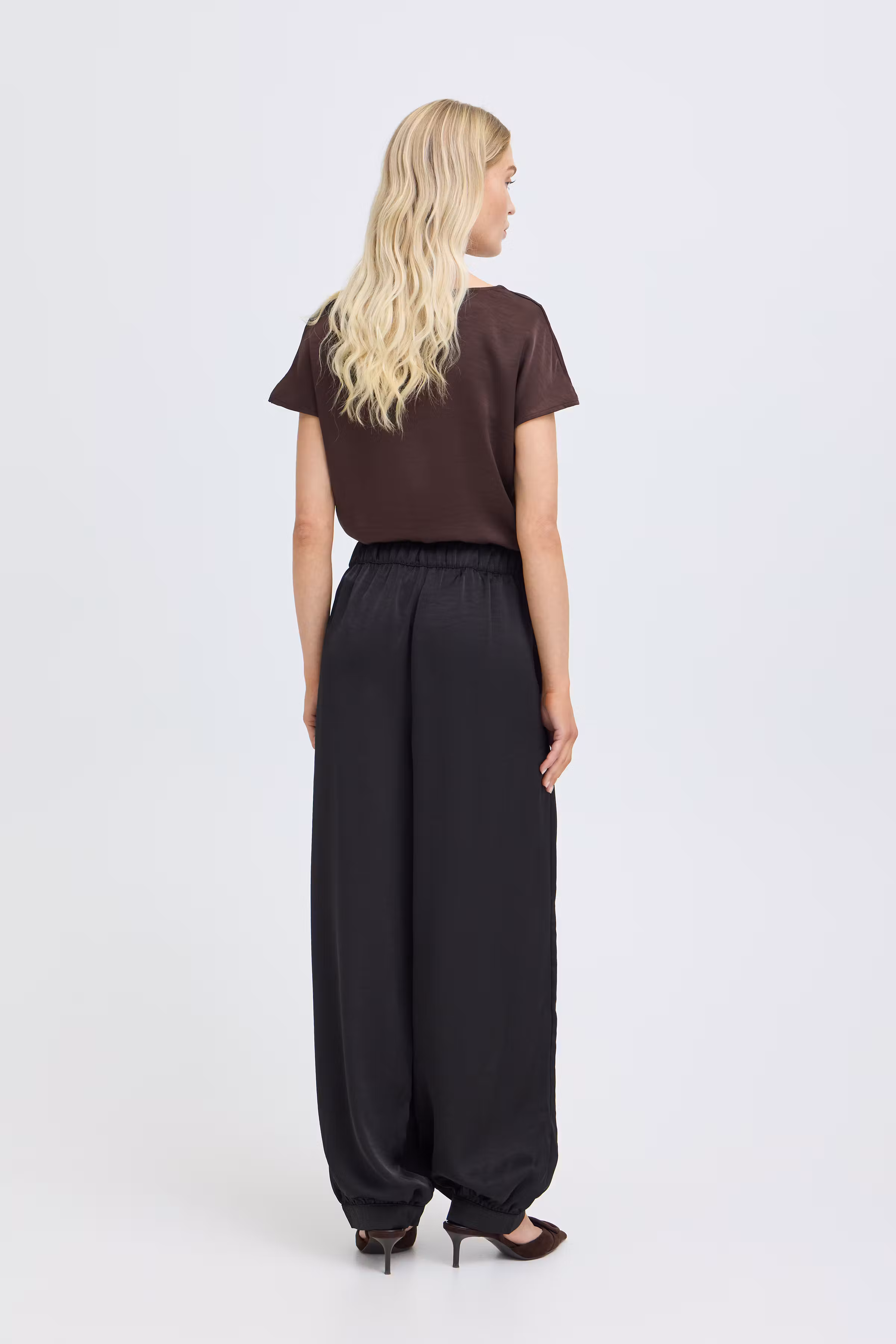 BYISA Trousers LOOKBOOK FRONT 20819714-194008