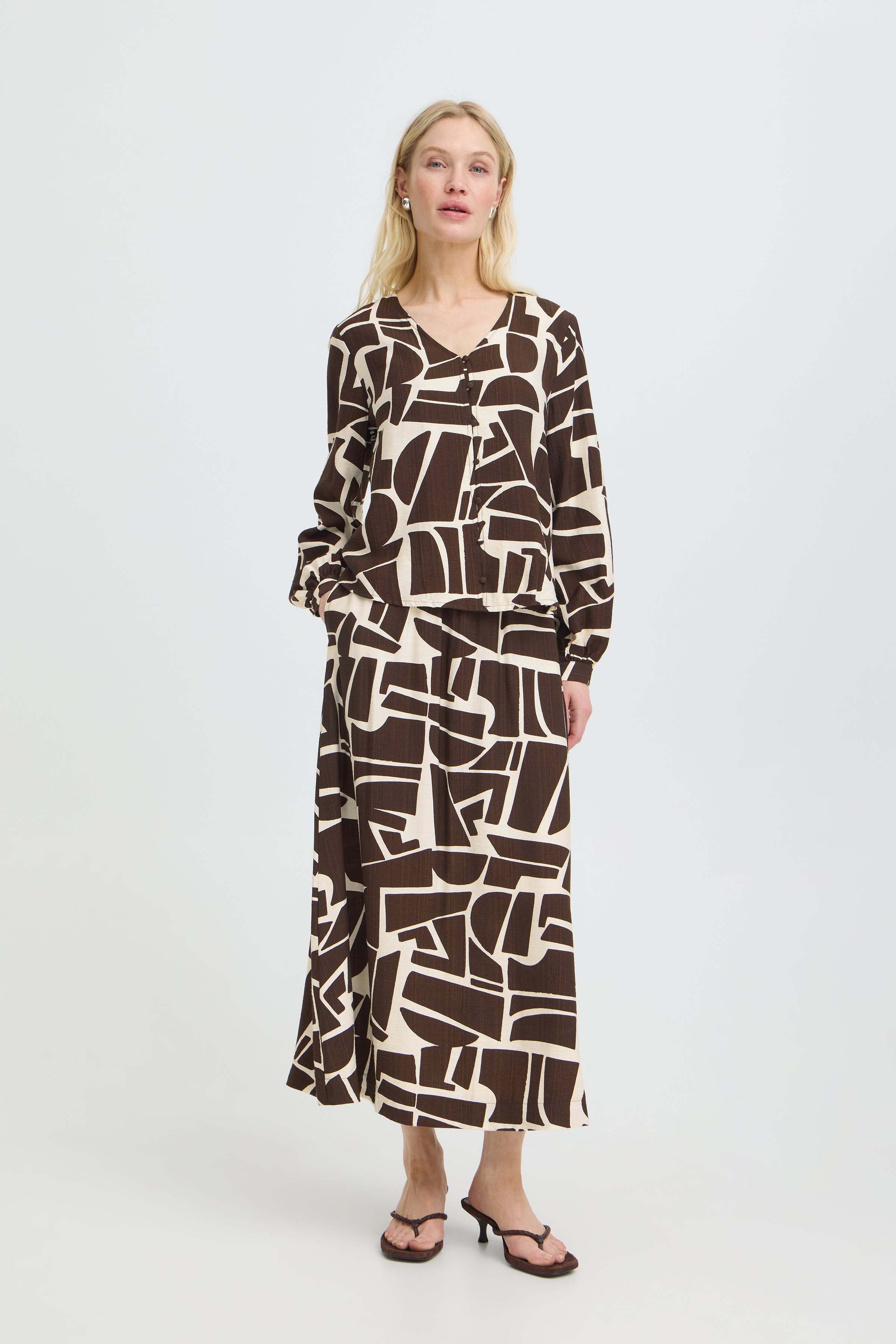 BYIKAIA Skjørt LOOKBOOK FRONT 20819413-900012048