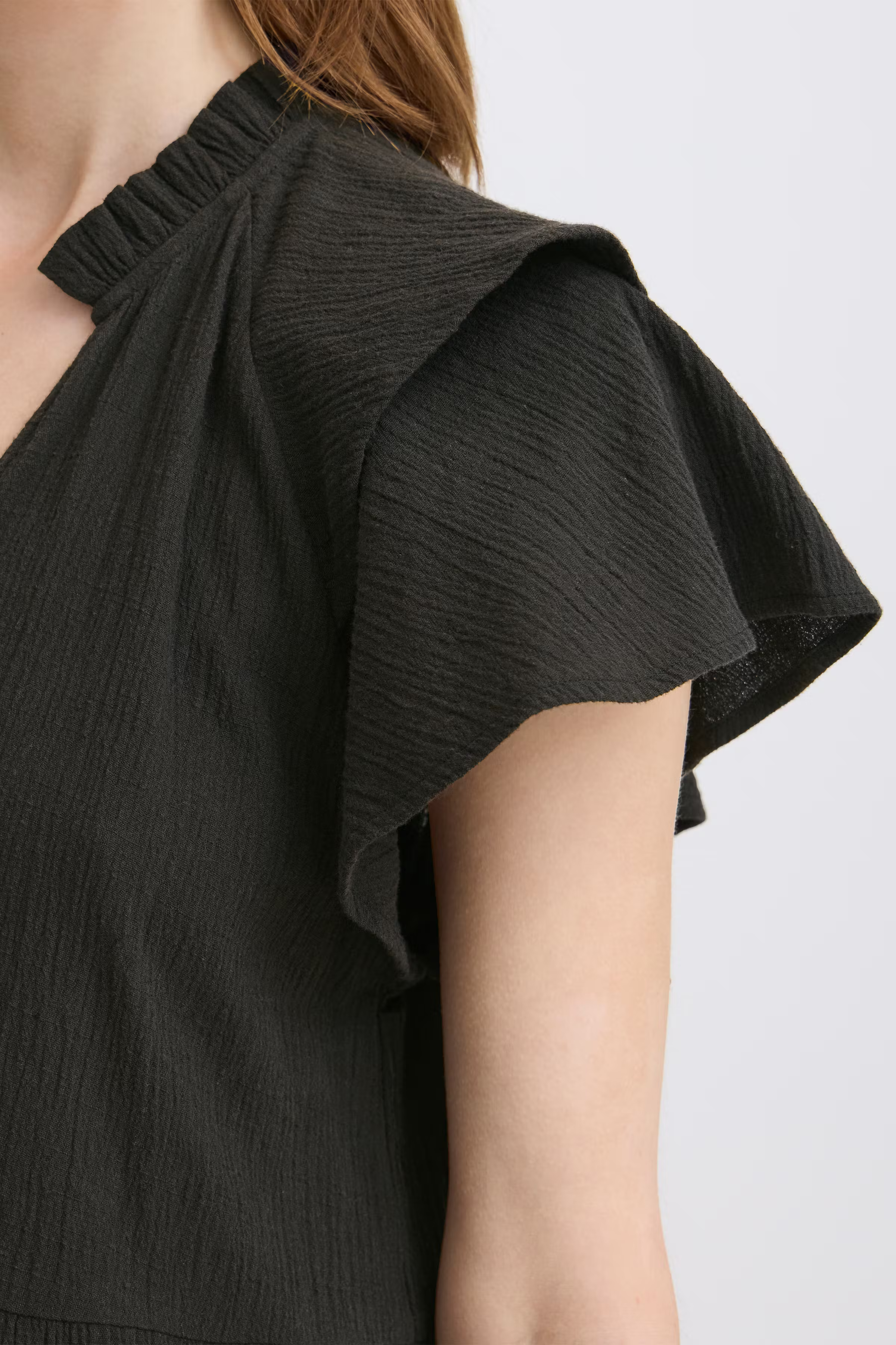 IHLIFANA Kjole LOOKBOOK DETAIL 20125649-194008