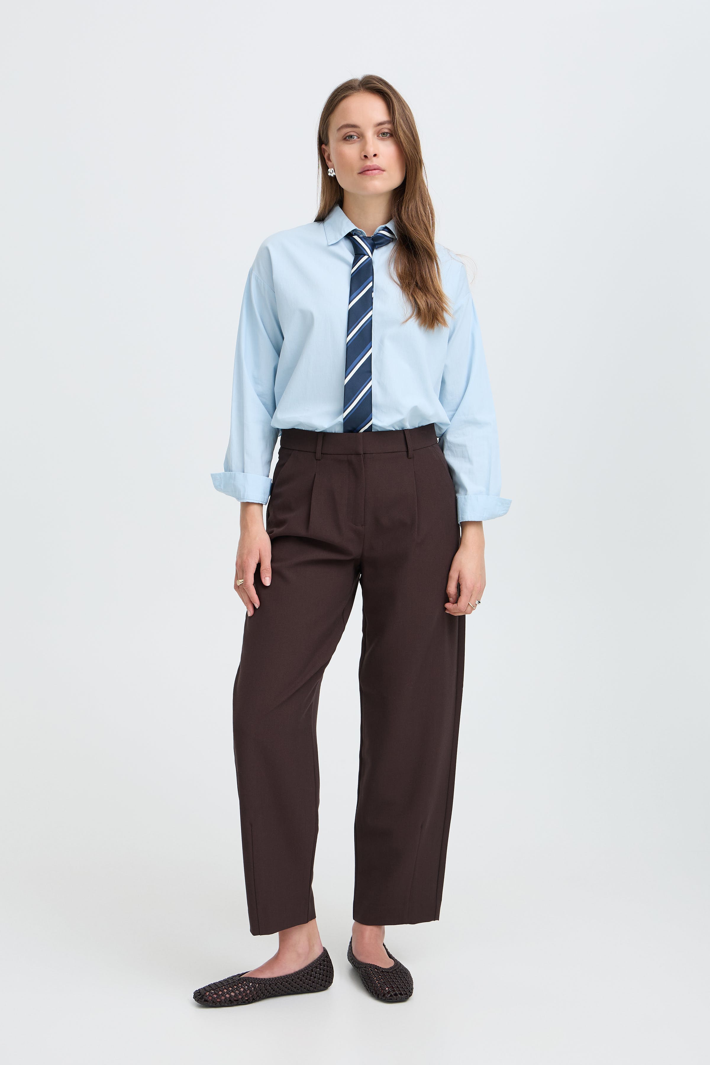 BYDANTA Hose LOOKBOOK FRONT 20819427-1910161