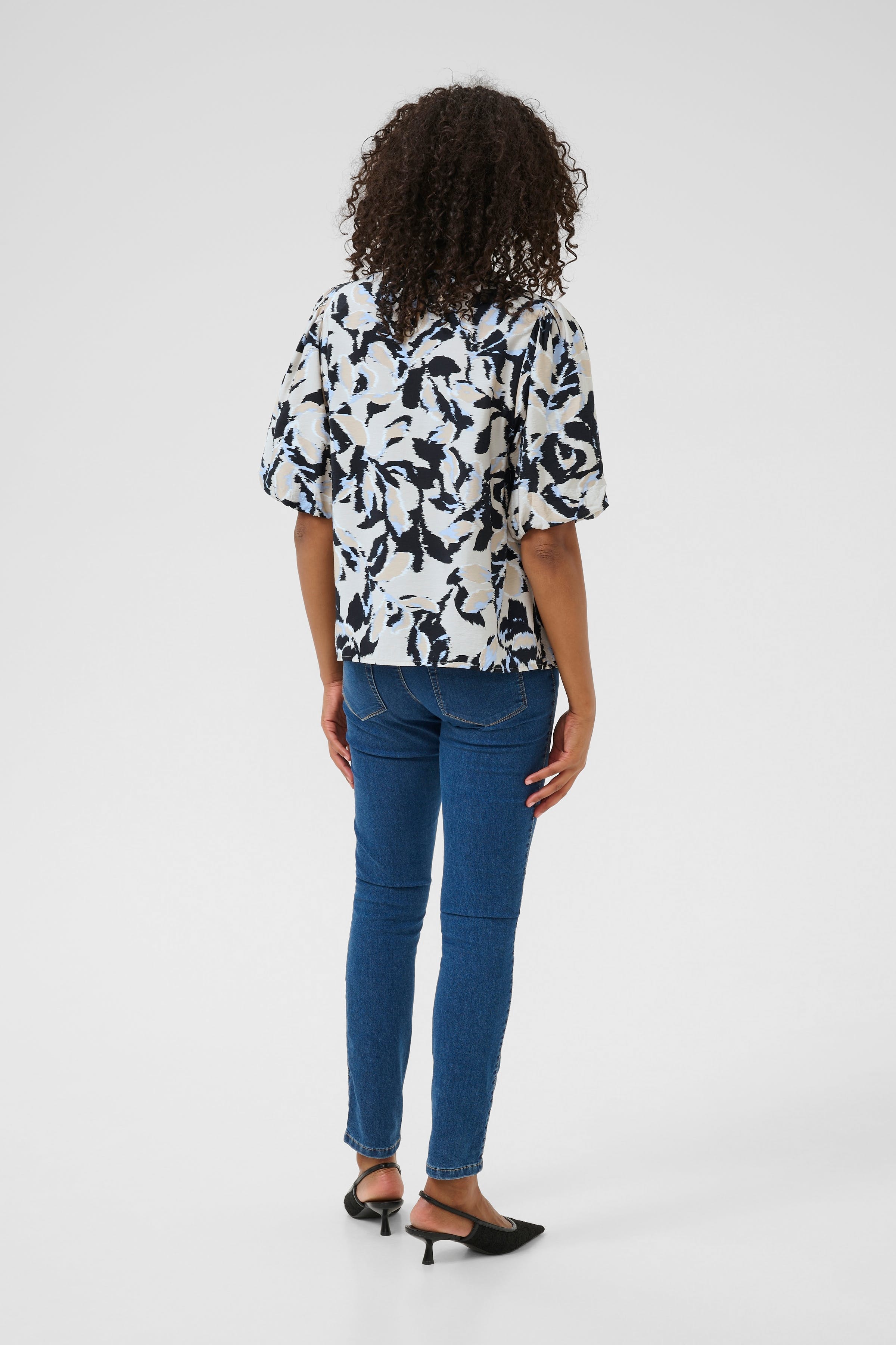 KApaco Bluse LOOKBOOK BACK 10509633-107743