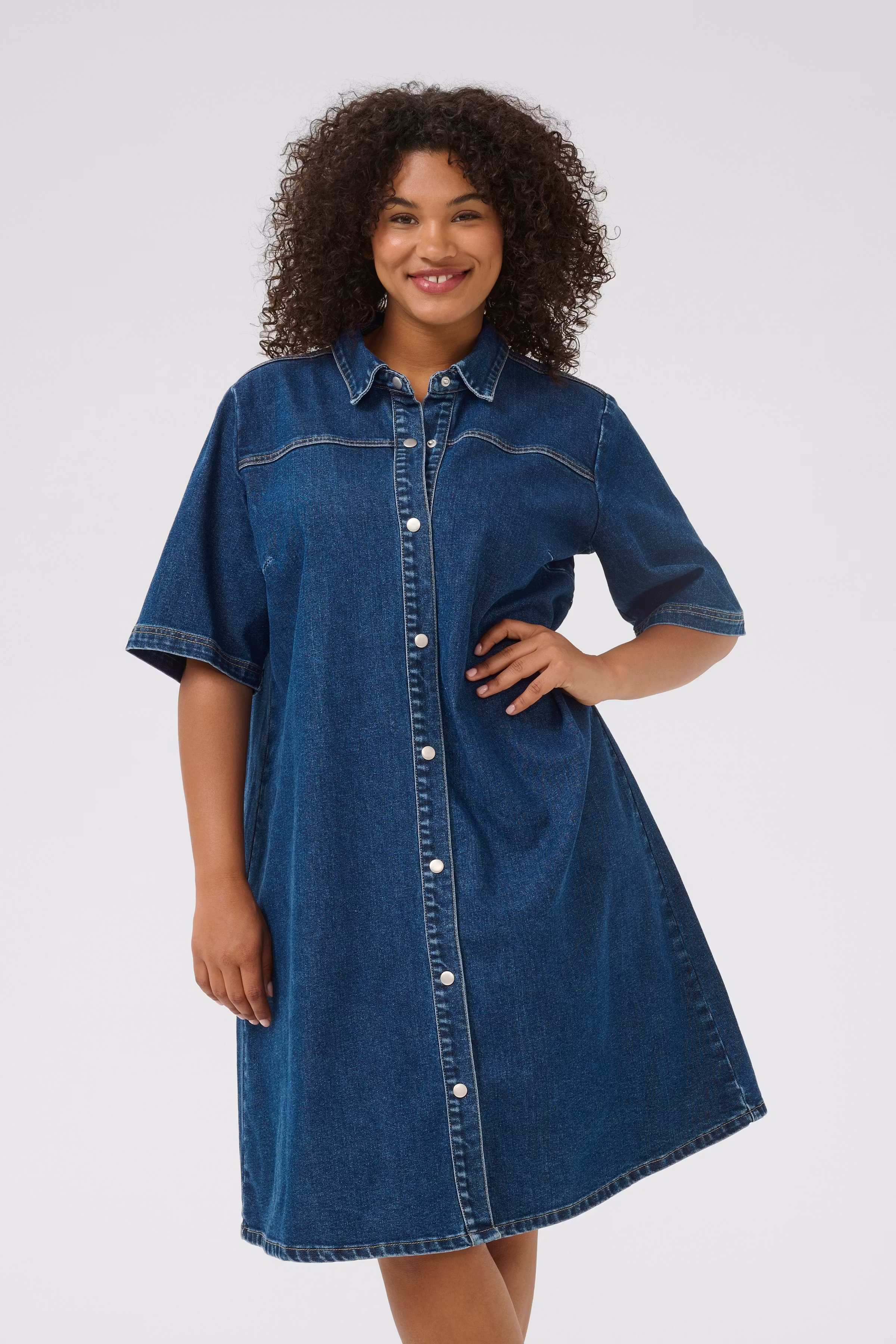 KCsandria Denim Dress LOOKBOOK FRONT 10583533-102272