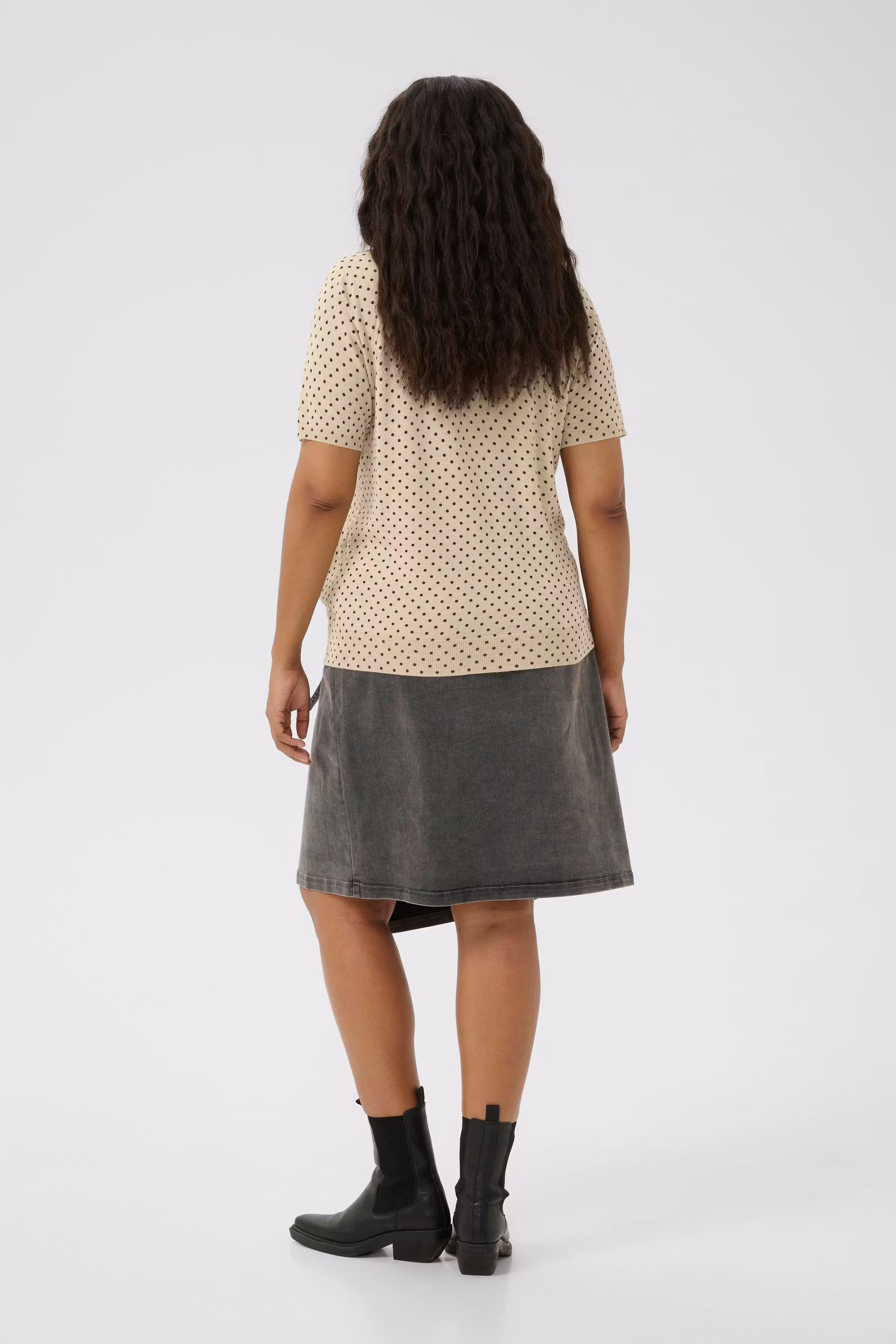 KClizzy Pullover LOOKBOOK BACK 10582981-107928