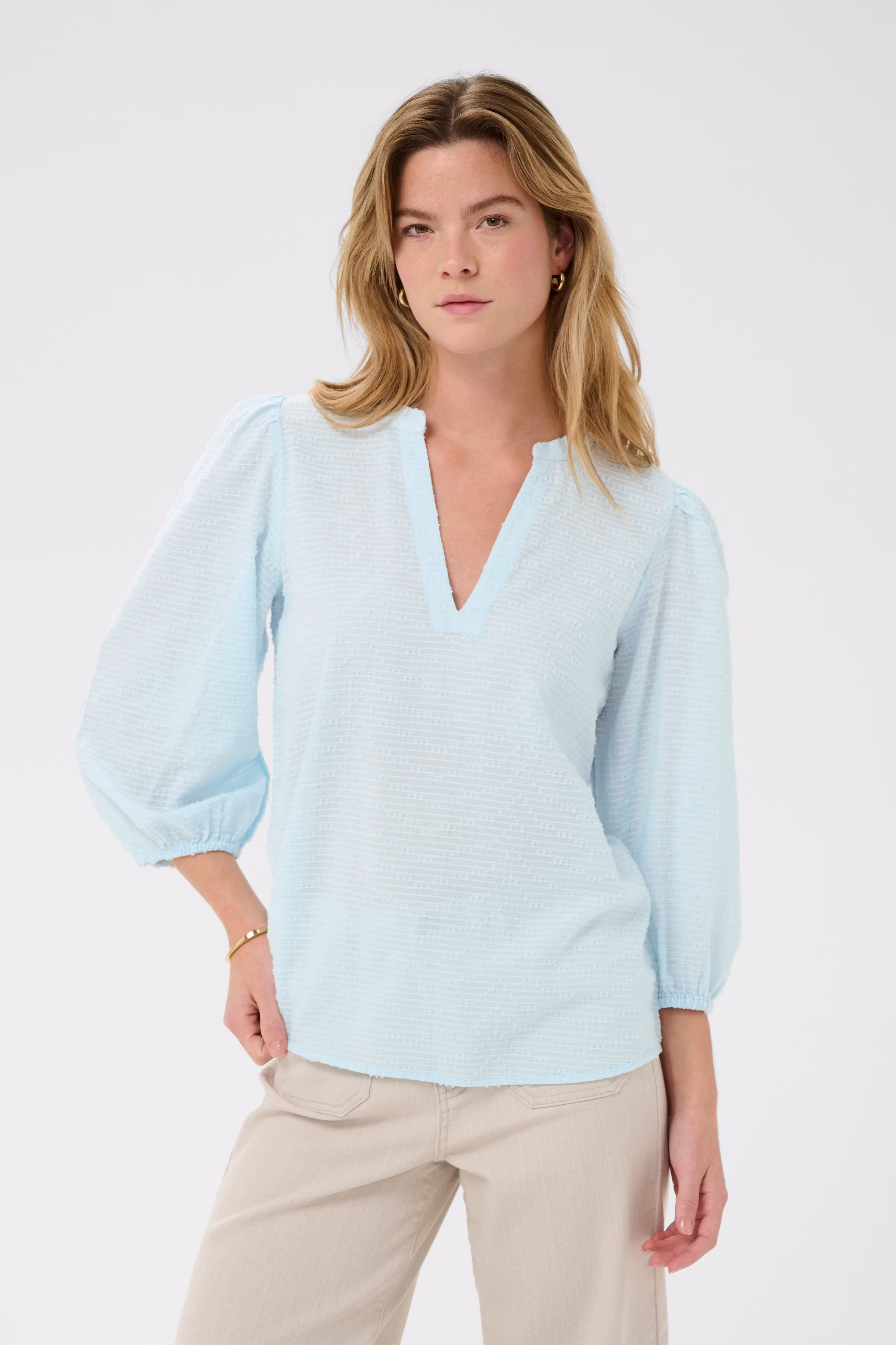 KApenelope Bluse LOOKBOOK FRONT 10511436-144005