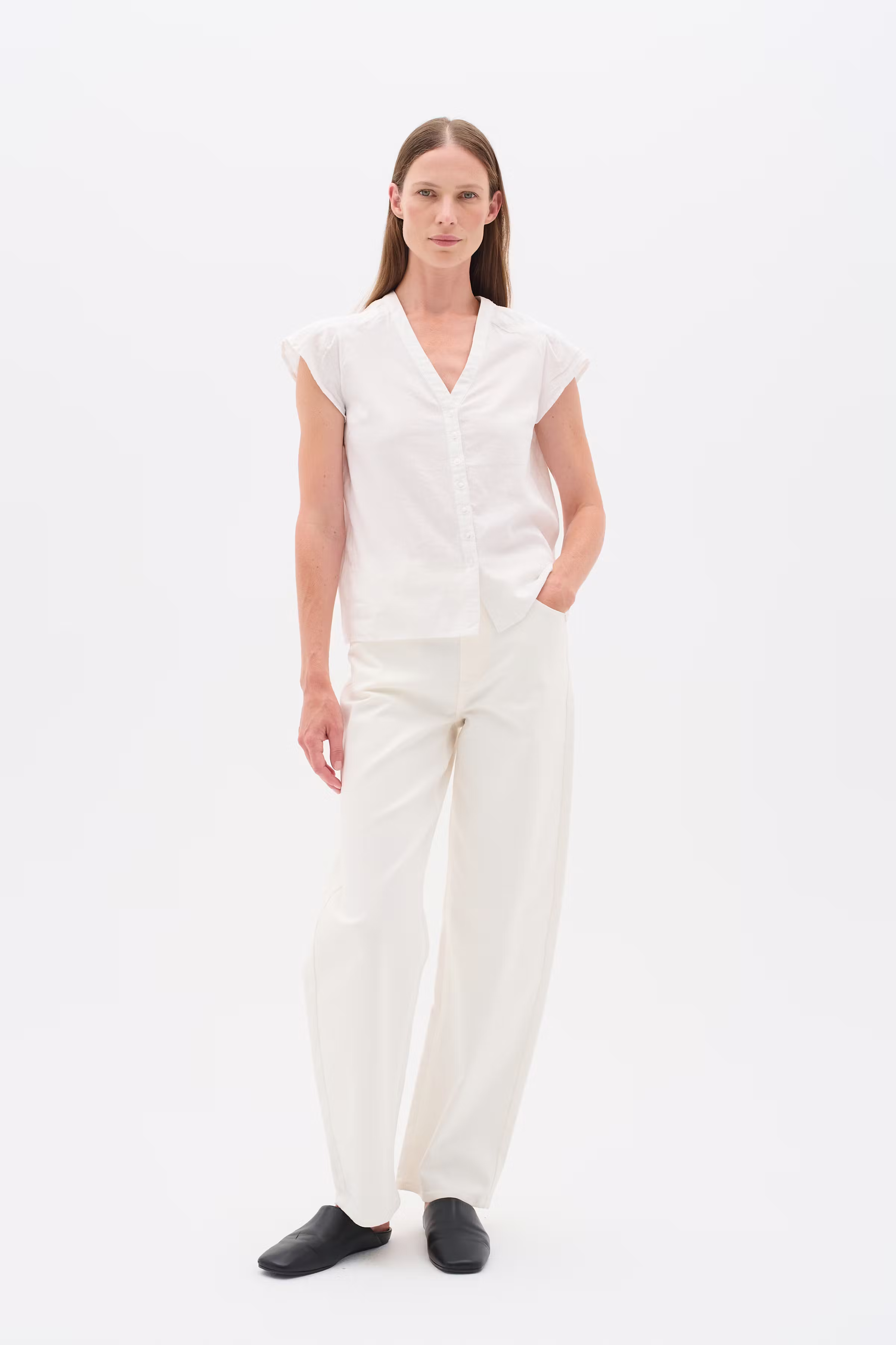 FaridaIW Hør Top LOOKBOOK FRONT 30110435-300001