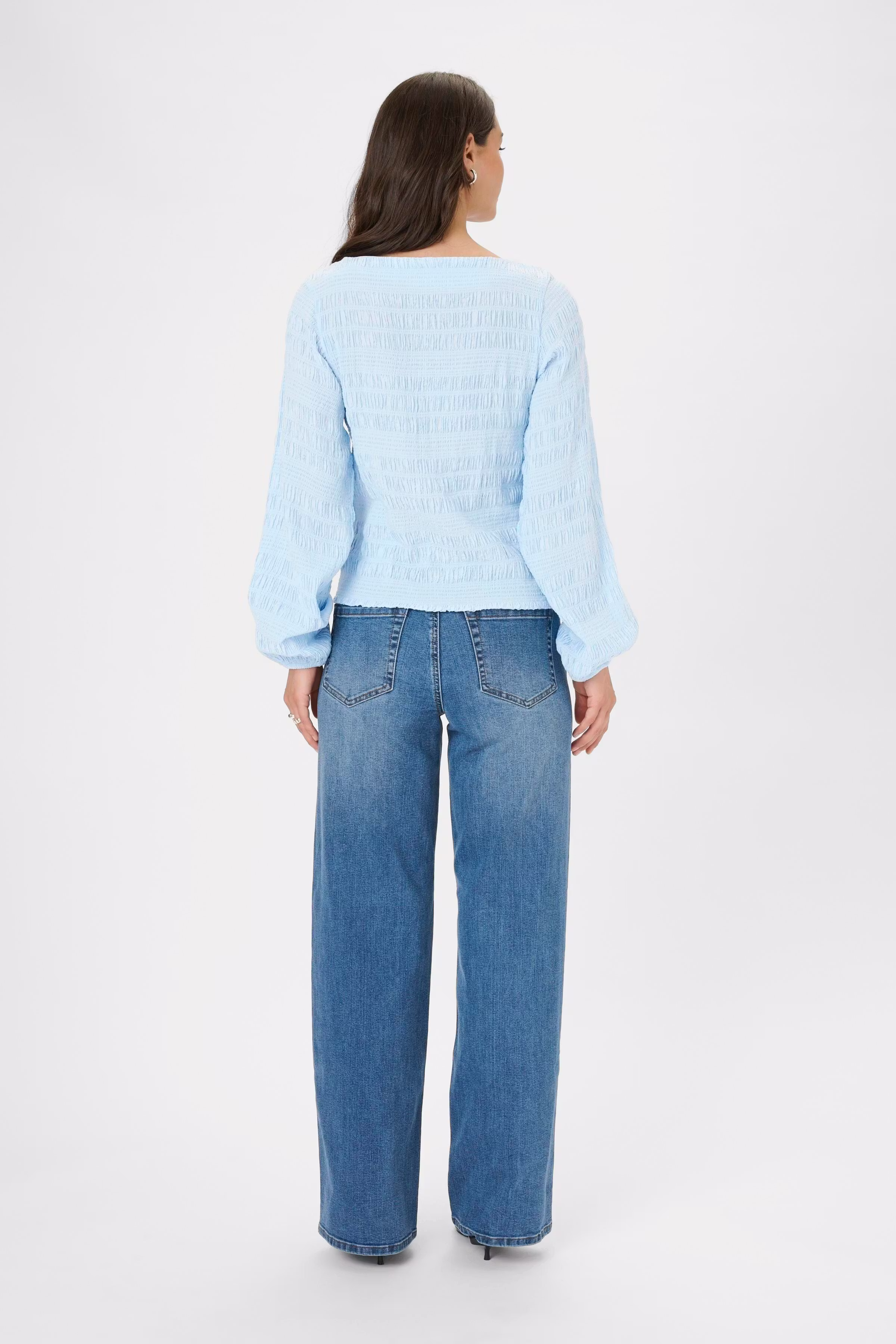 KAkourtney Bluse LOOKBOOK BACK 10511265-144005