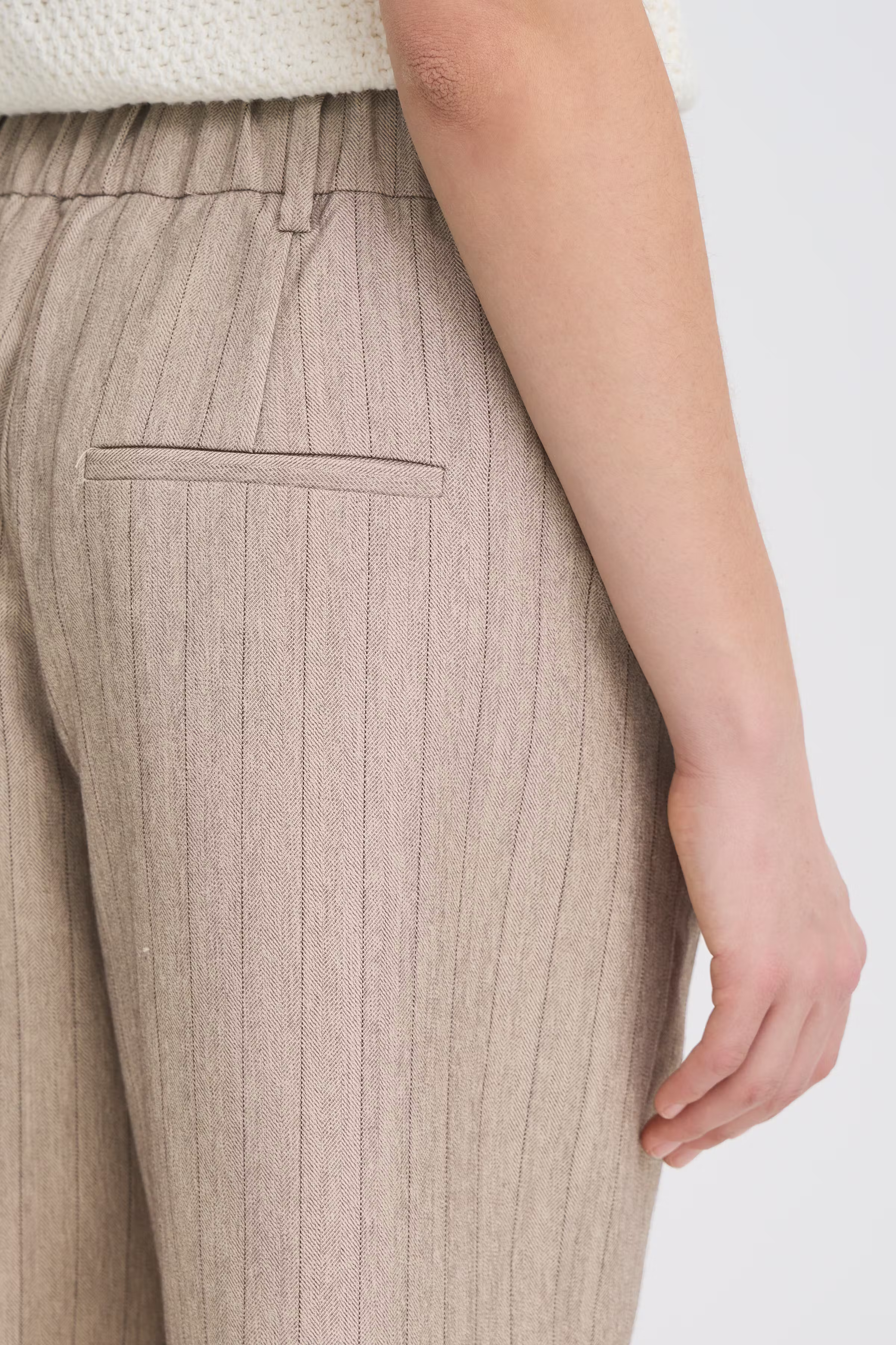 FRALEX Knäbyxor LOOKBOOK DETAIL 20617585-900005450