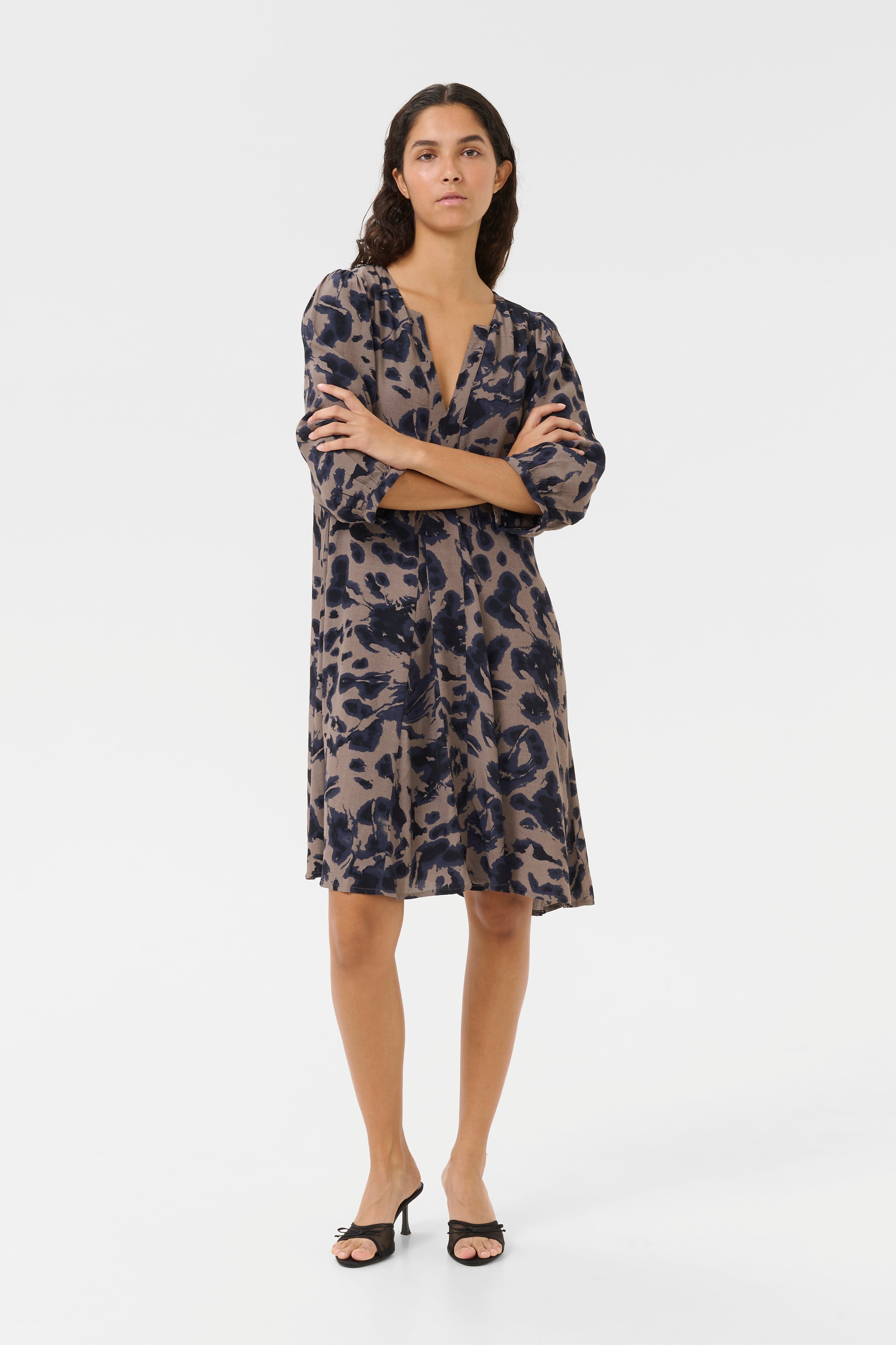 KBAshley Kleid LOOKBOOK FRONT 10105531-107953