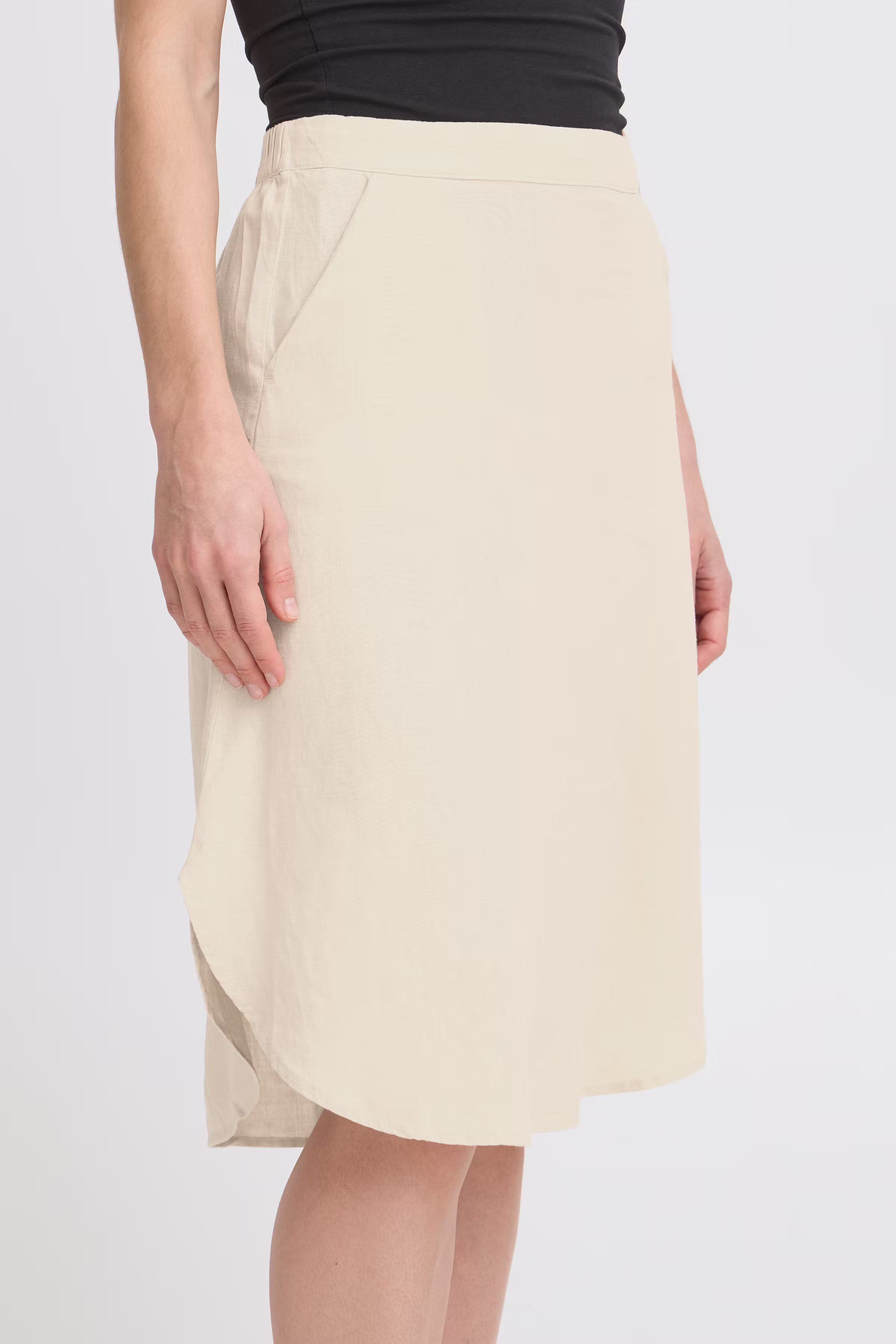 BYFALAKKA Skjørt LOOKBOOK DETAIL 20812879-135304