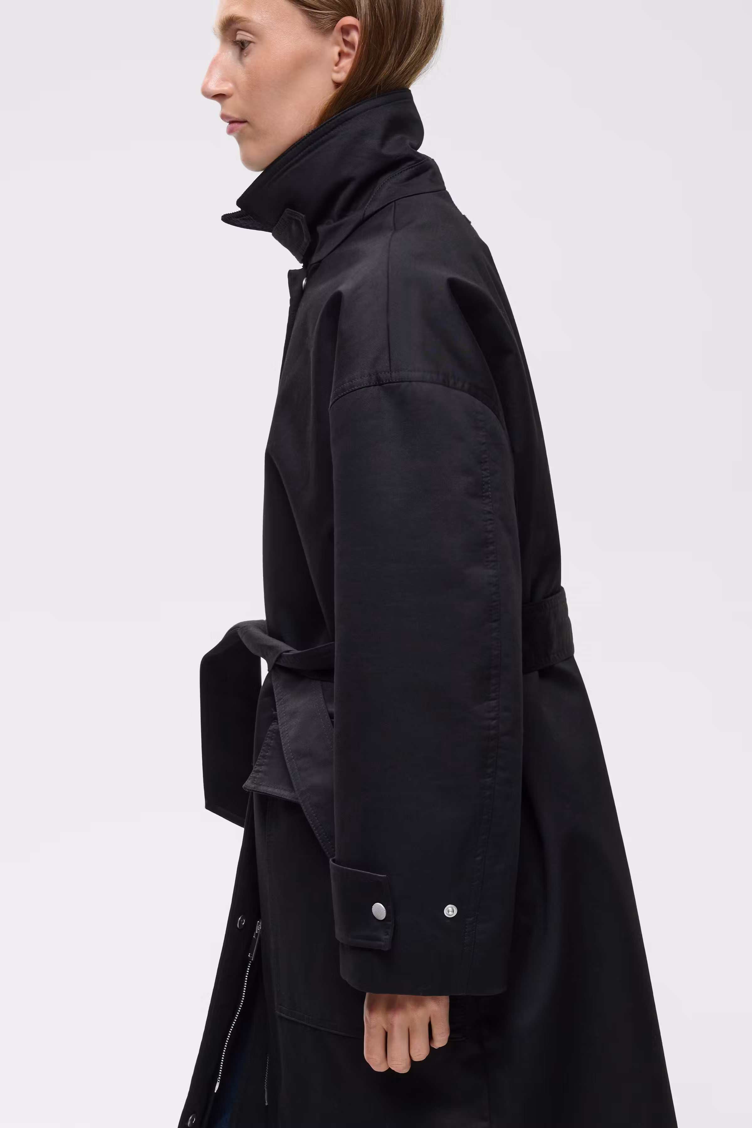 HUNTERYIW Mantel LOOKBOOK DETAIL 30112706-194008