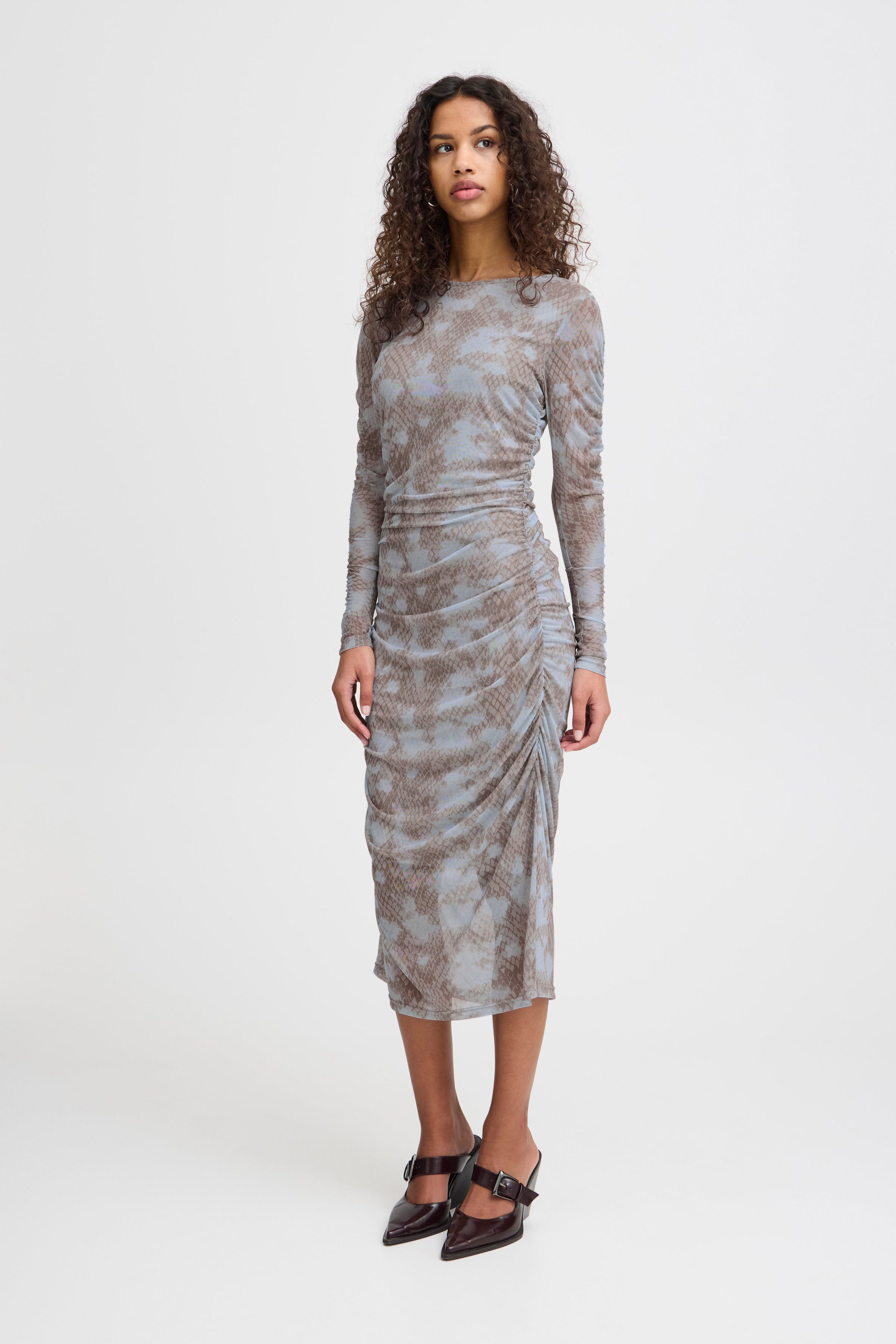 IHISTA Kleid LOOKBOOK FRONT 20121493-203268