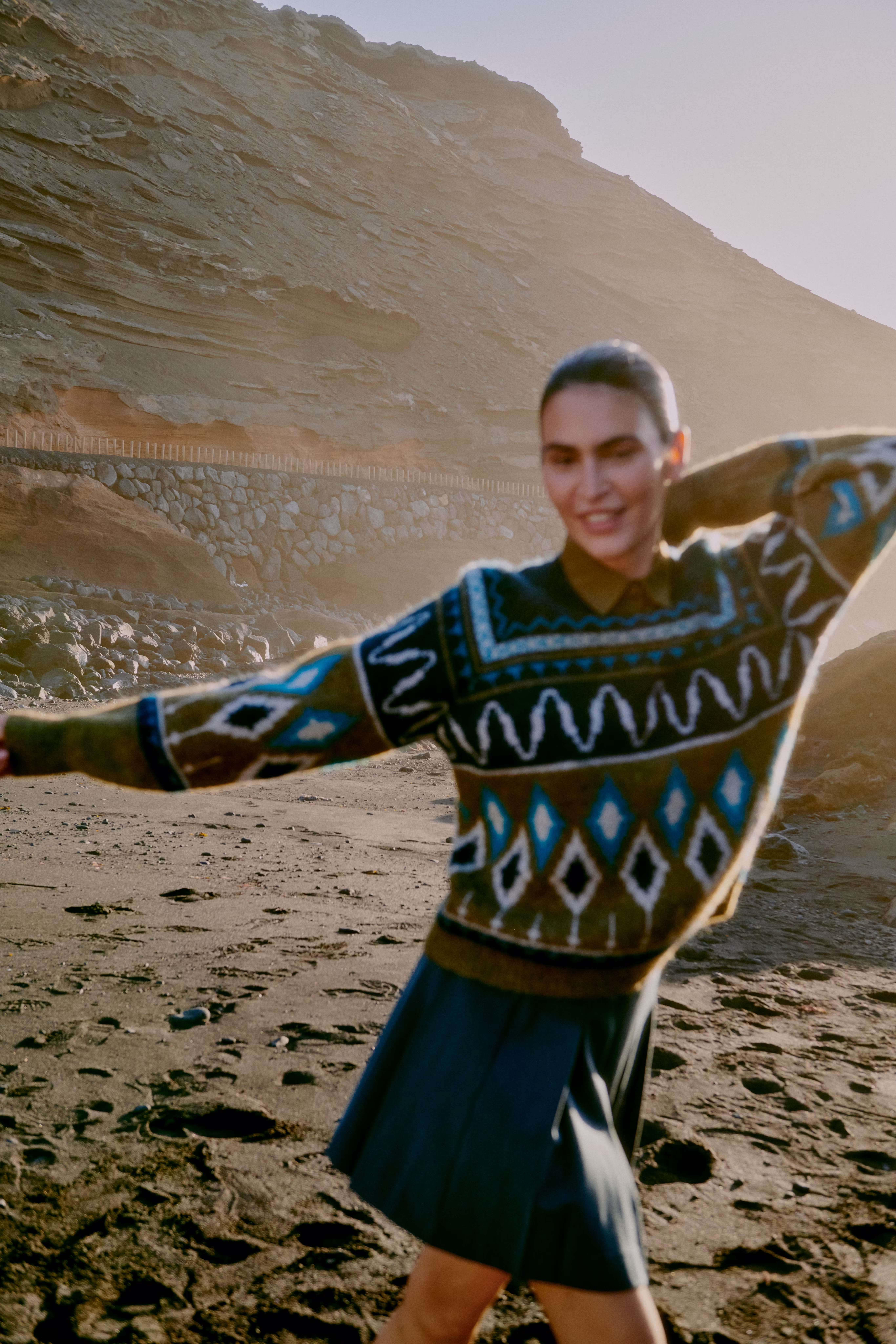 BYNAFTA Pullover LOCATION NONE 20818126-900002277