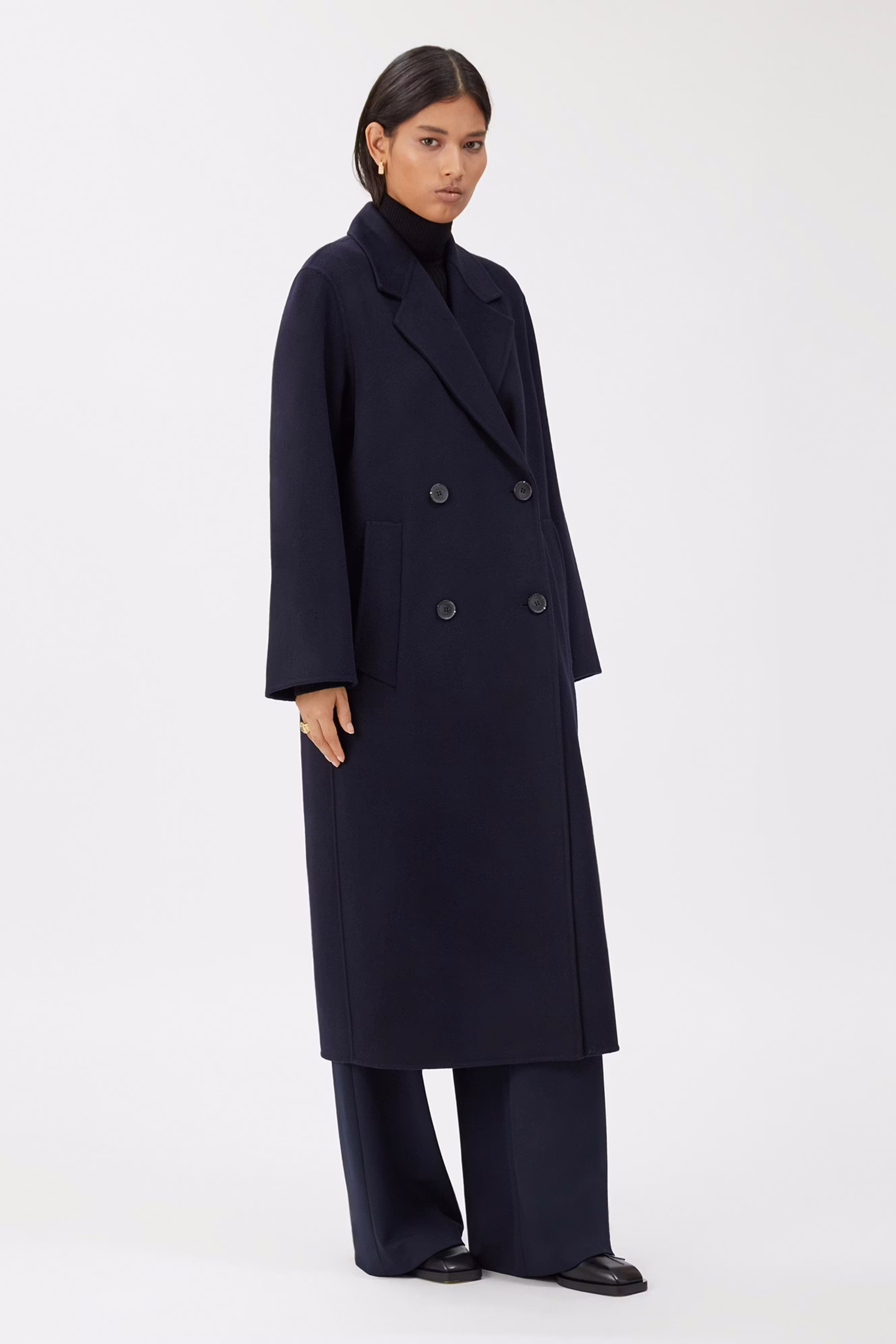 CLARA Coat LOOKBOOK FRONT 30600563-BL899