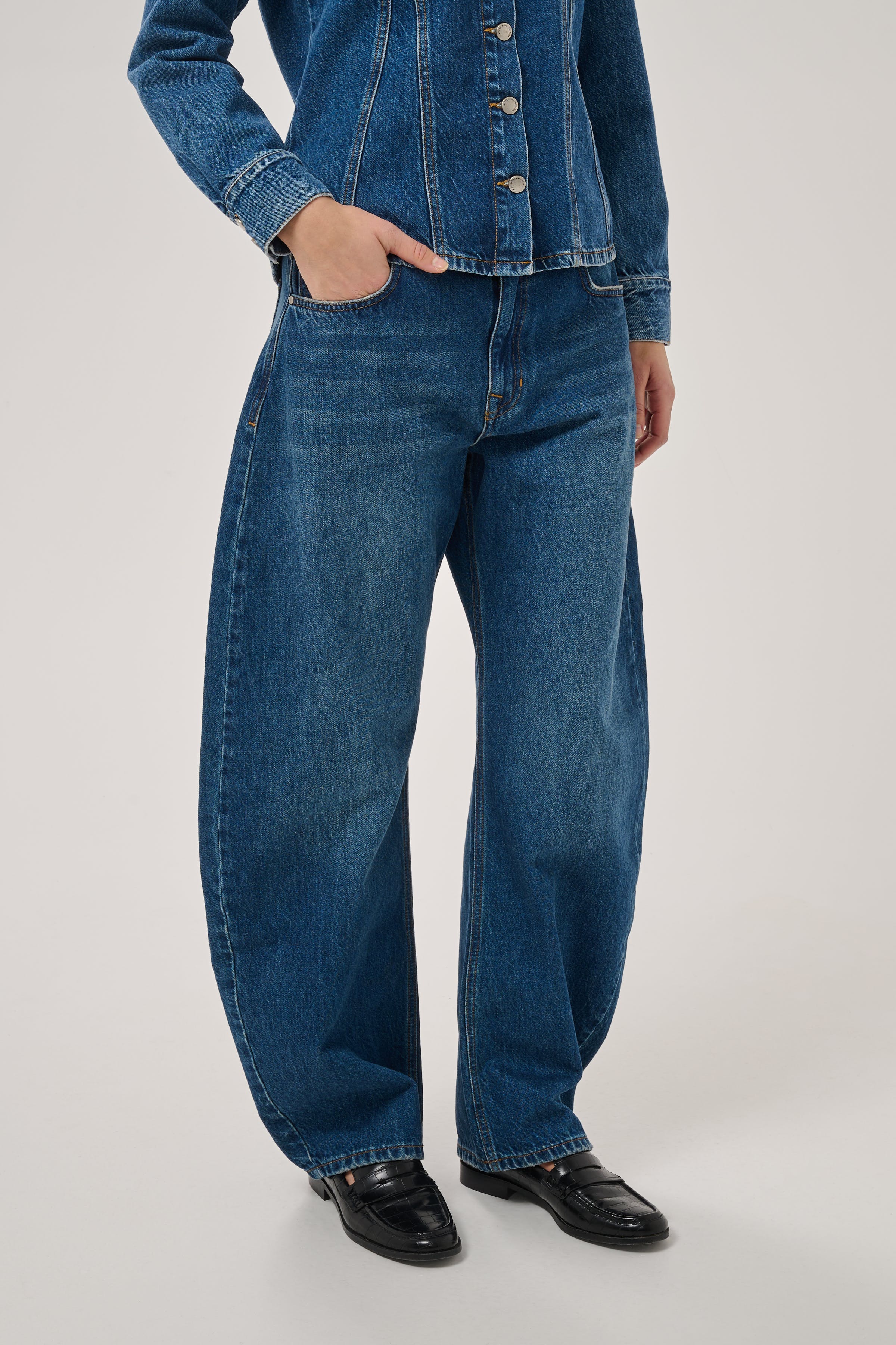 MWRemmie Jeans LOOKBOOK FRONT 10705625-100063