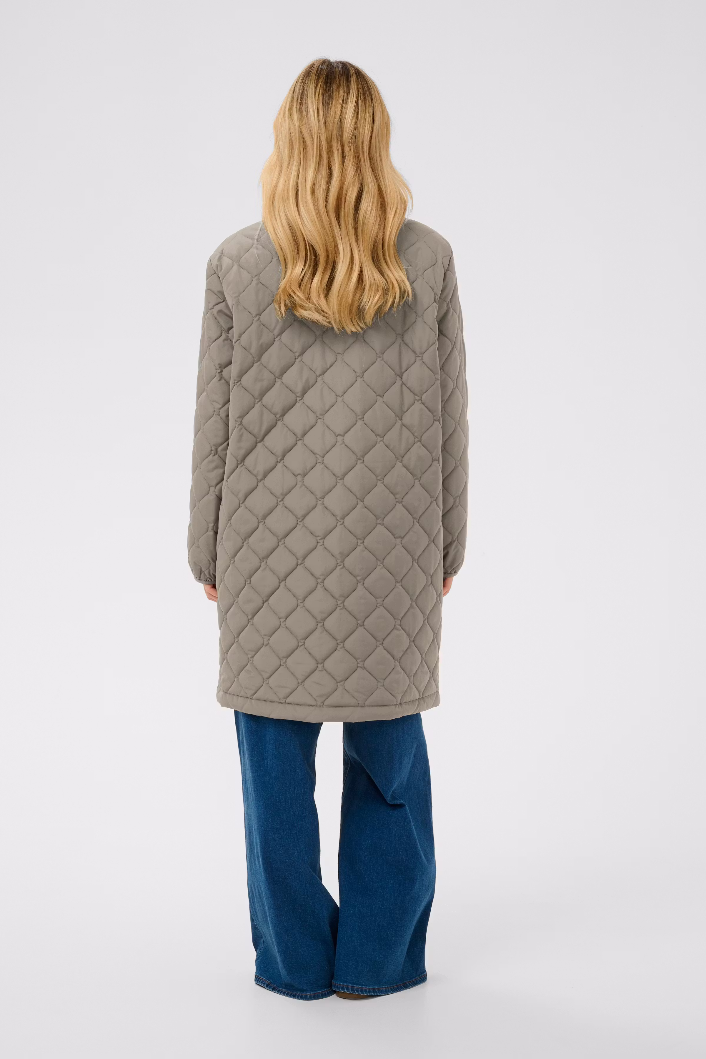 ArwenCR Jacket LOOKBOOK BACK 10606580-180513