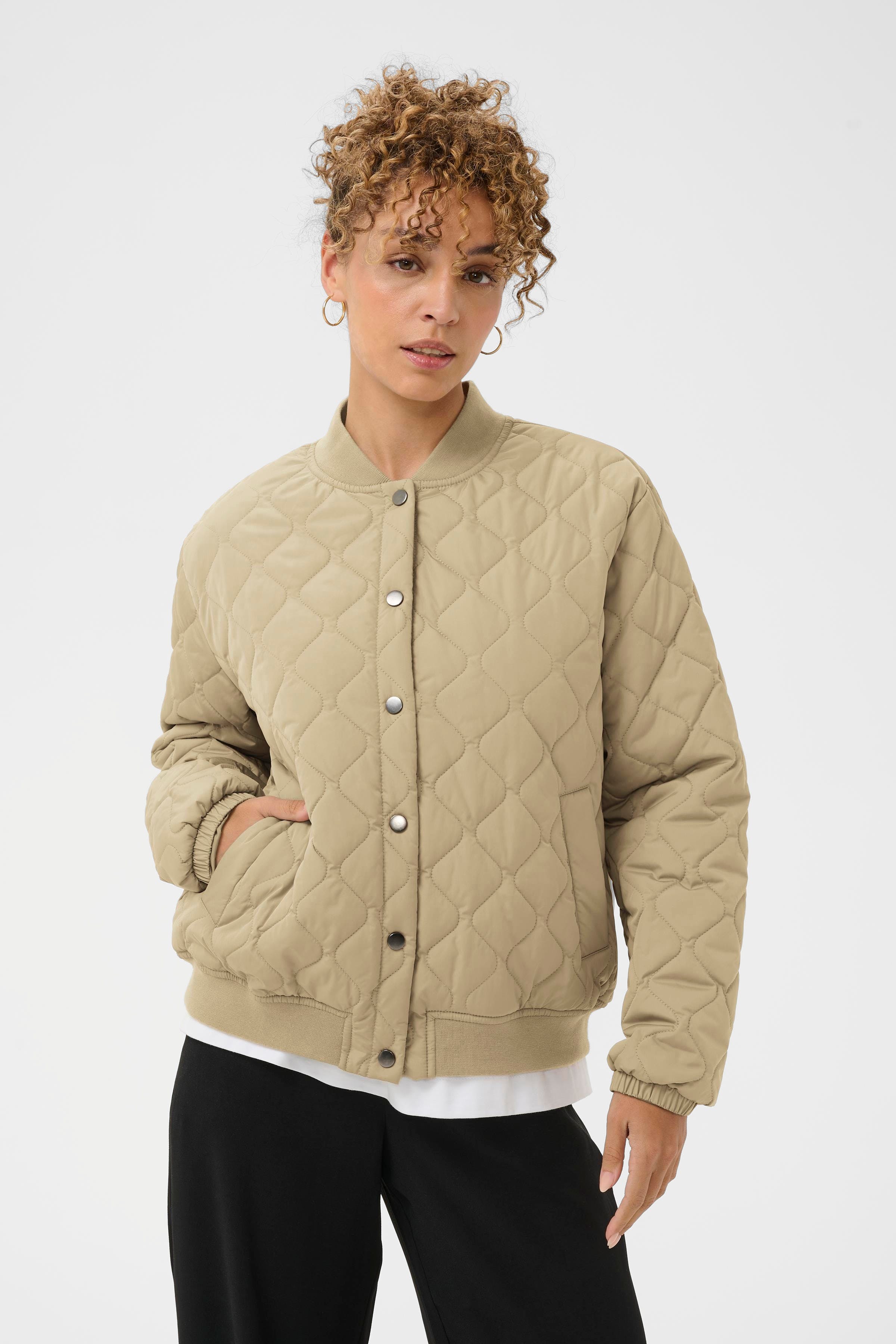 CRArwen Bomber jakke LOOKBOOK FRONT 10613653-171312