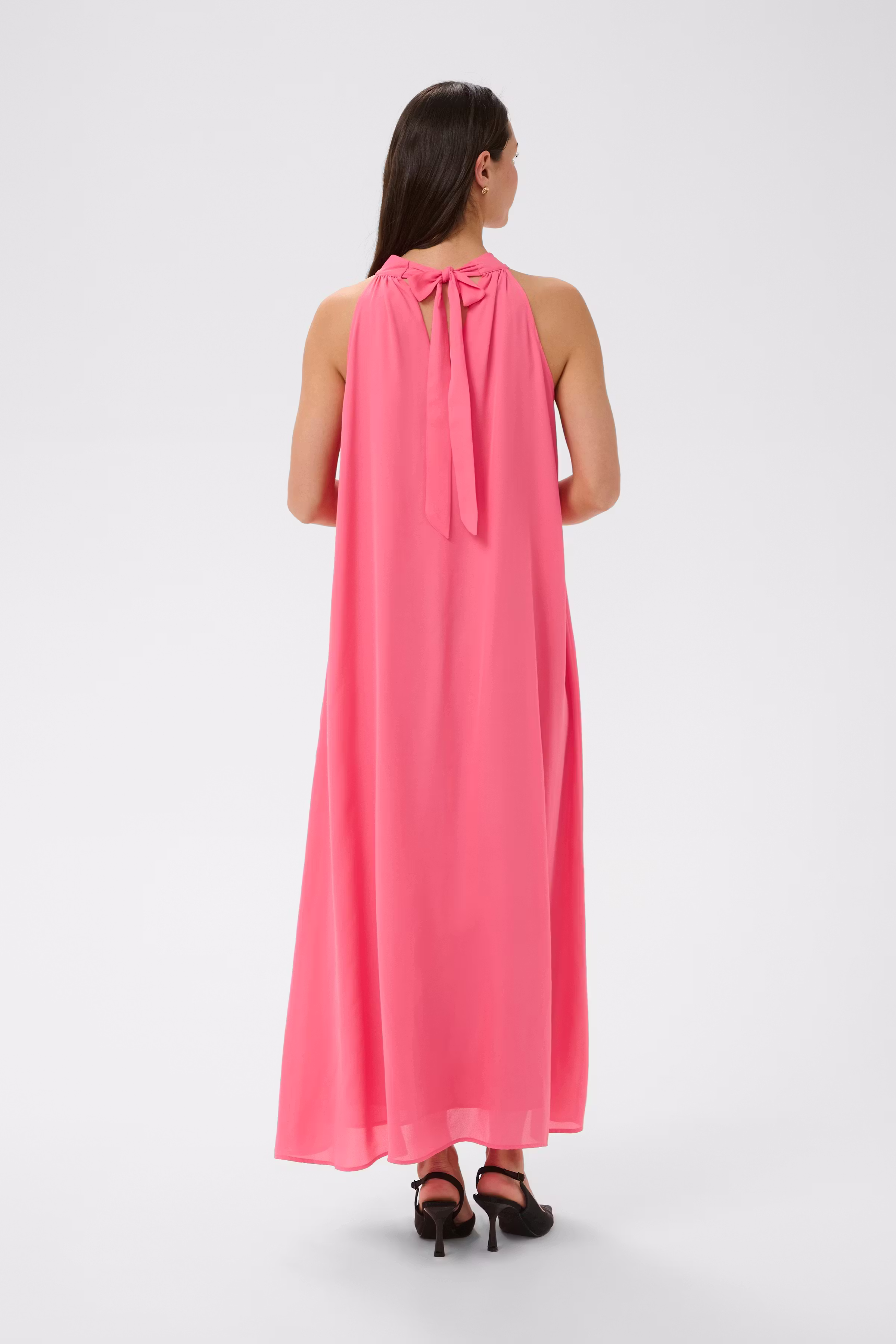 KAlorinda Kjole LOOKBOOK BACK 10512172-109887