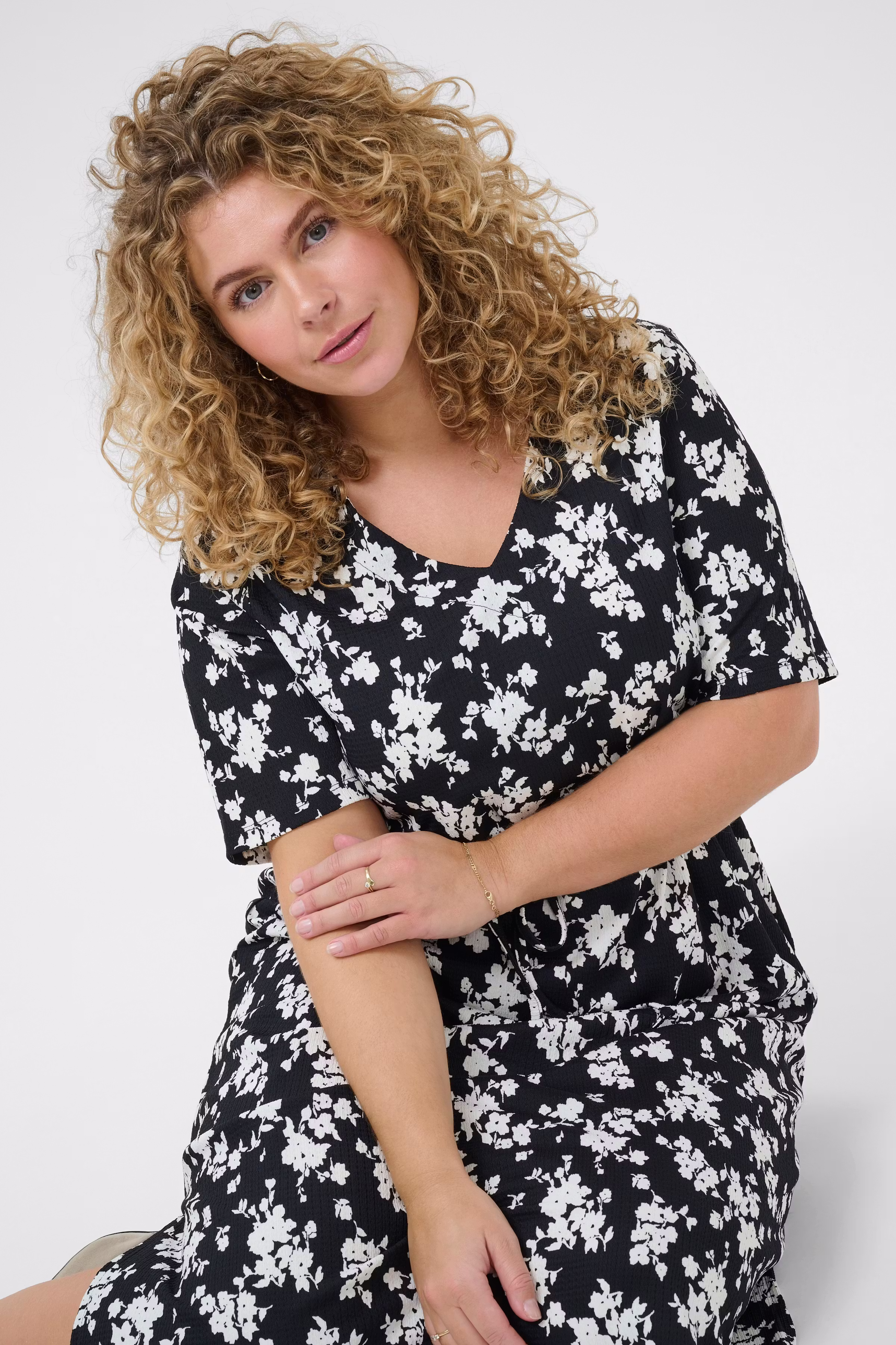 KCivena Klänning LOOKBOOK DETAIL 10583103-107986