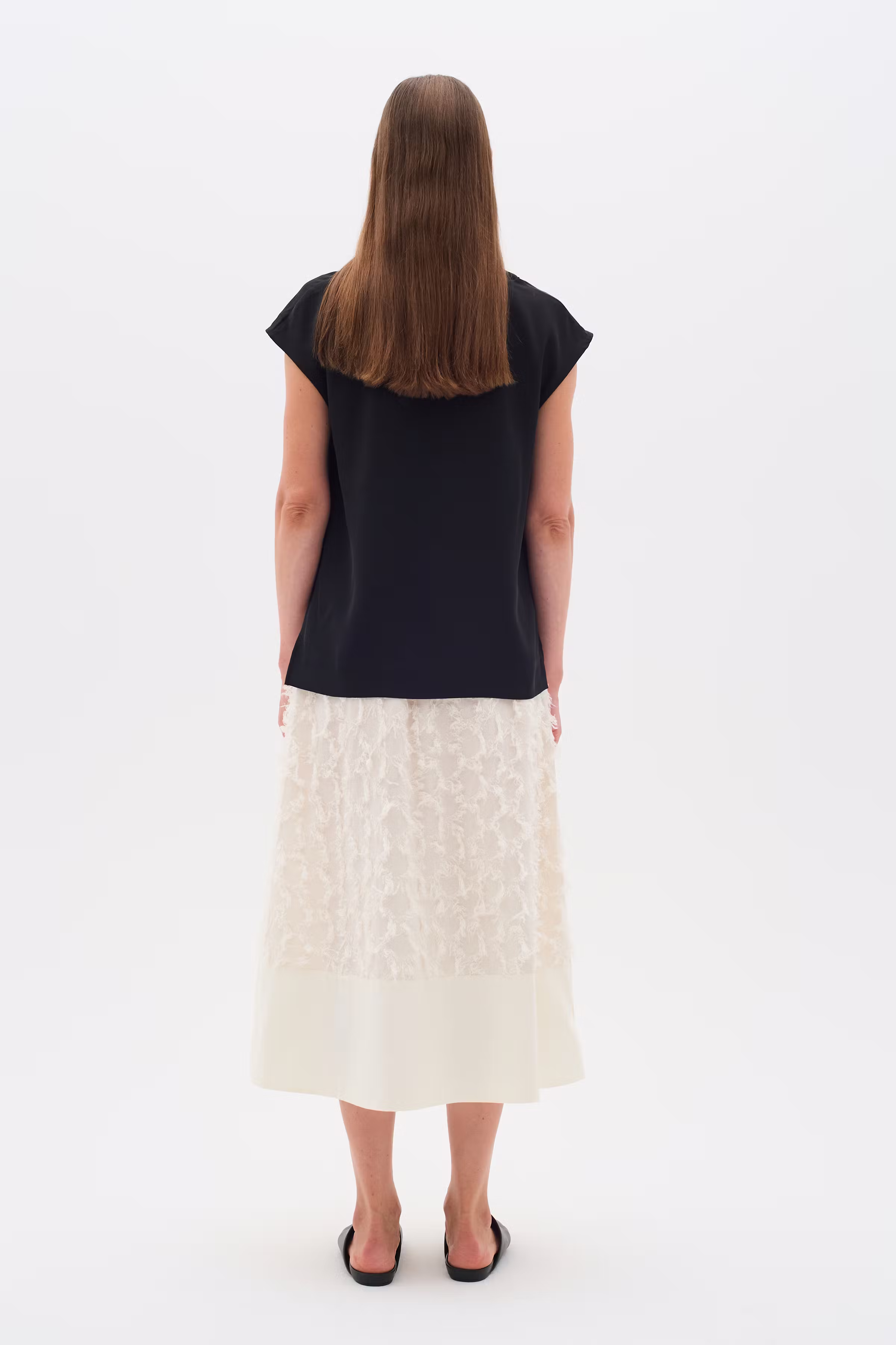 FionaIW Nederdel LOOKBOOK BACK 30110411-110701