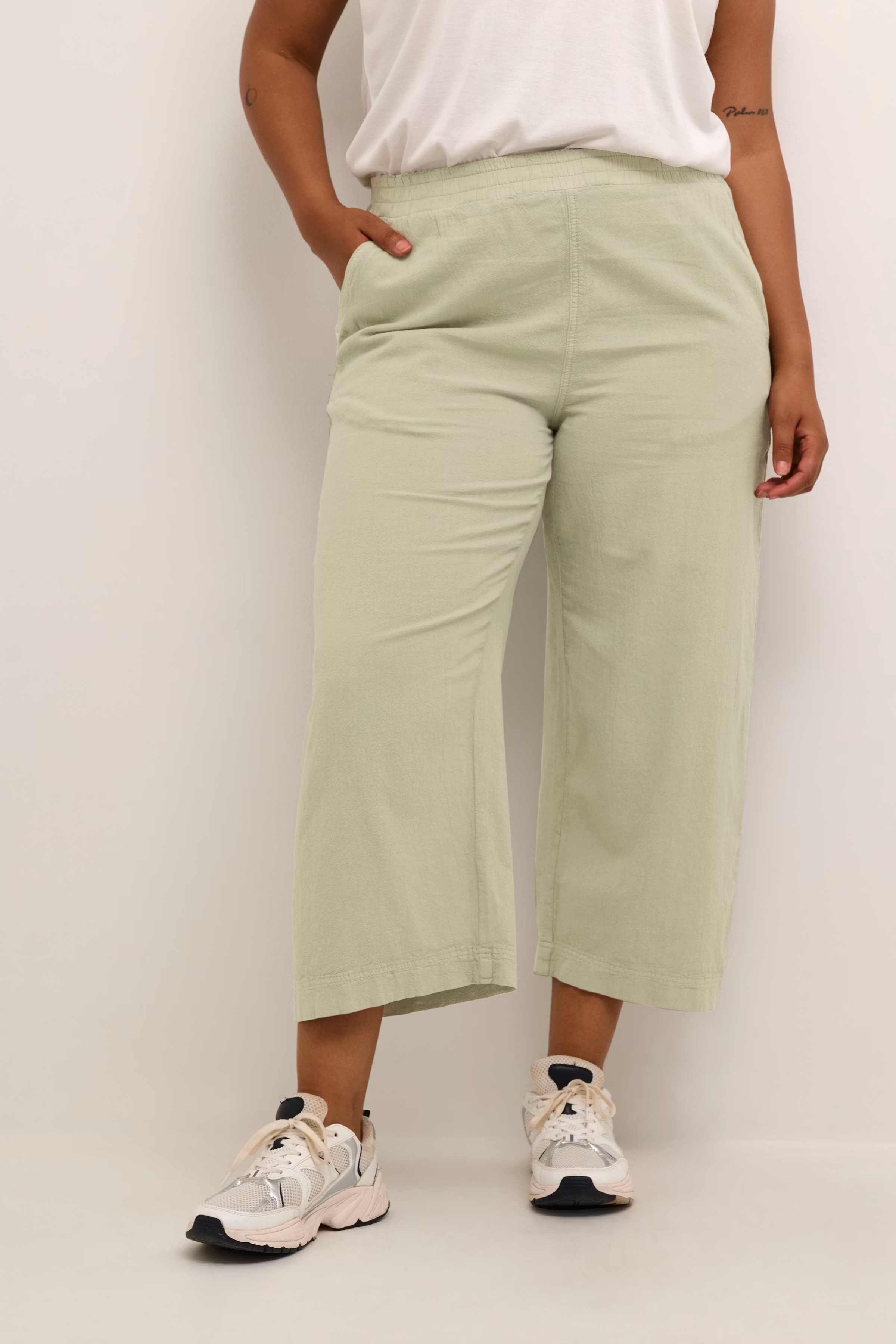 KCnana Culotte Trousers LOOKBOOK FRONT 10581488-166008