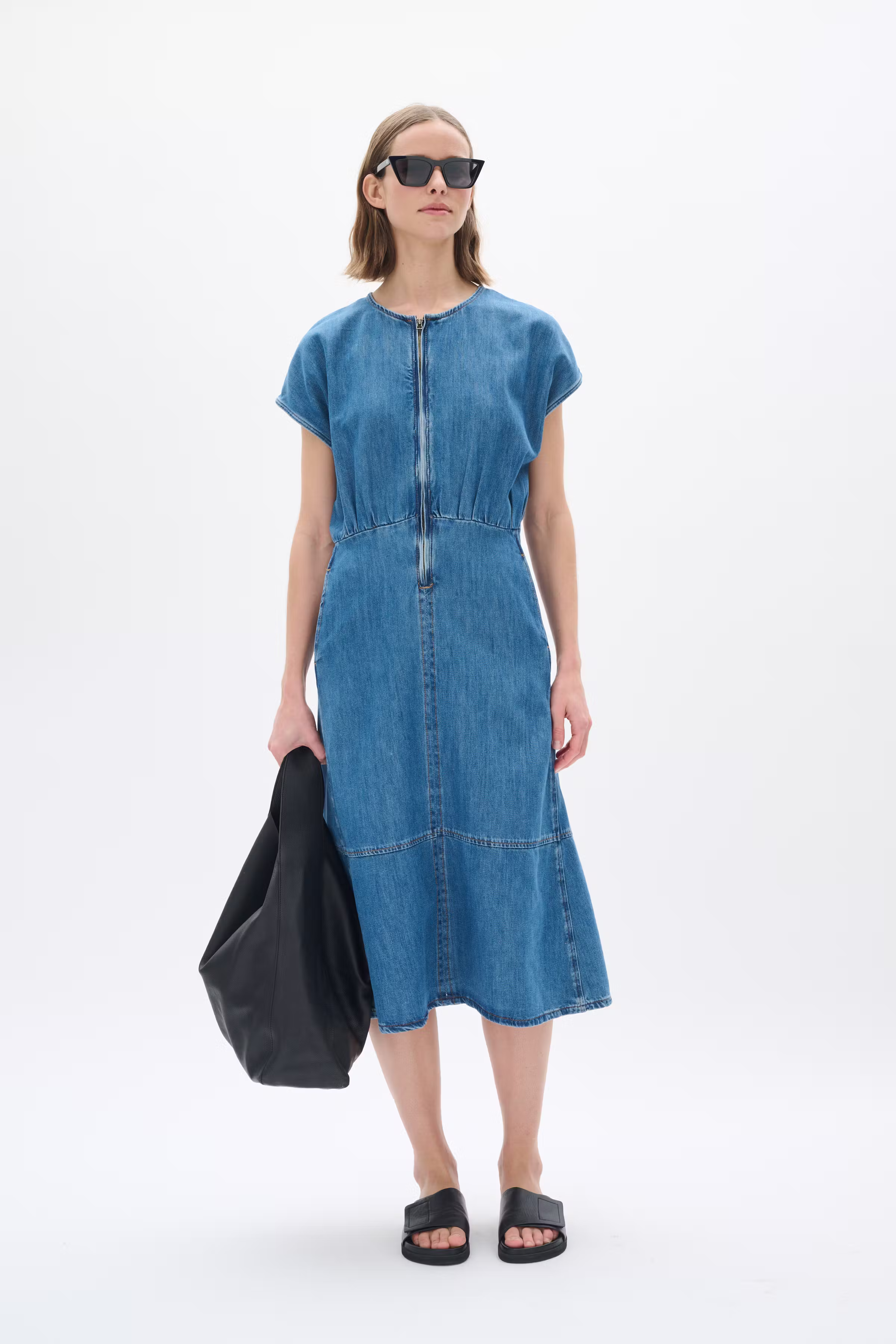 DaceyIW Kjole LOOKBOOK FRONT 30110686-301979