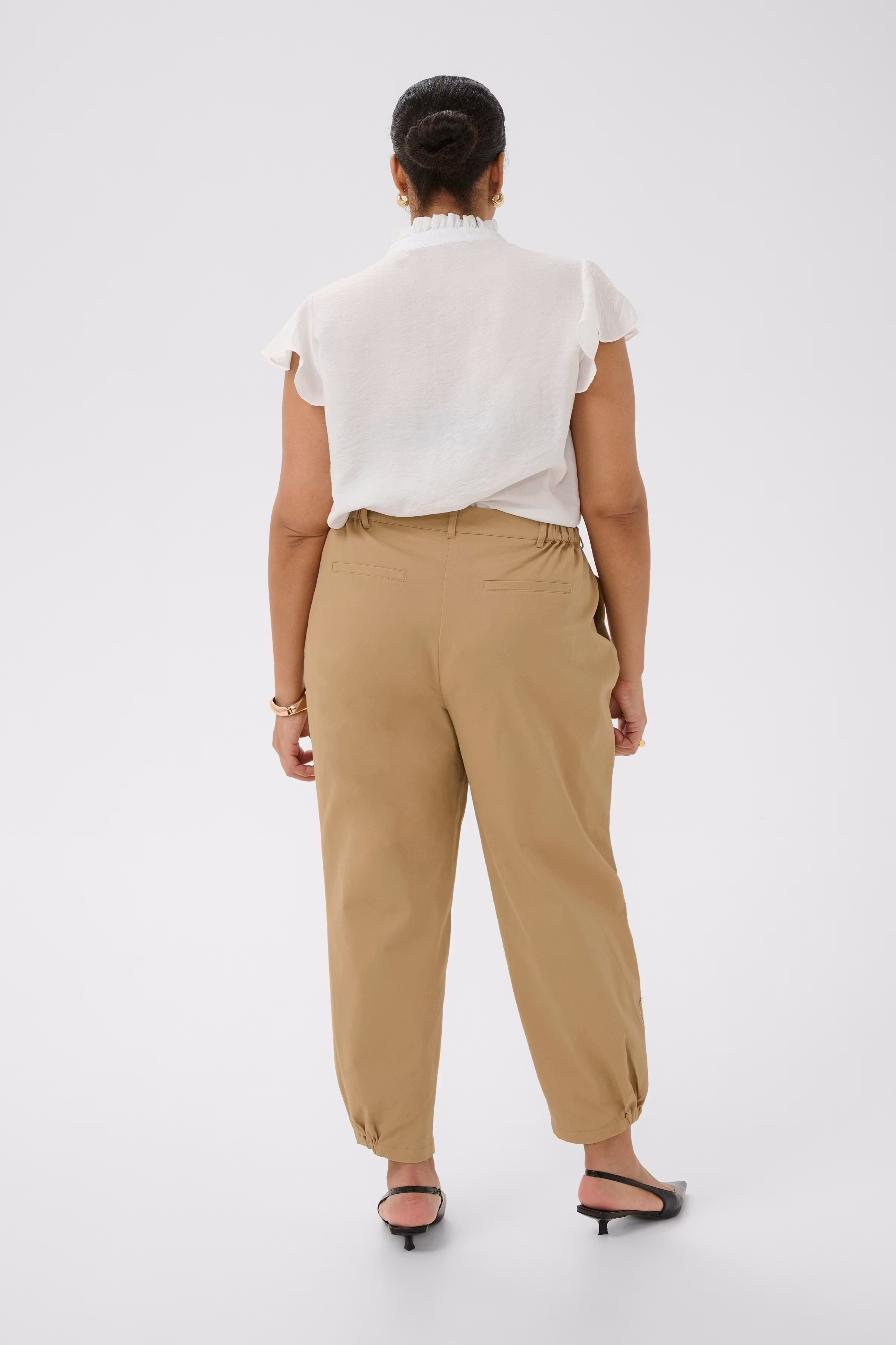 KCvicky Trousers LOOKBOOK BACK 10584474-181029