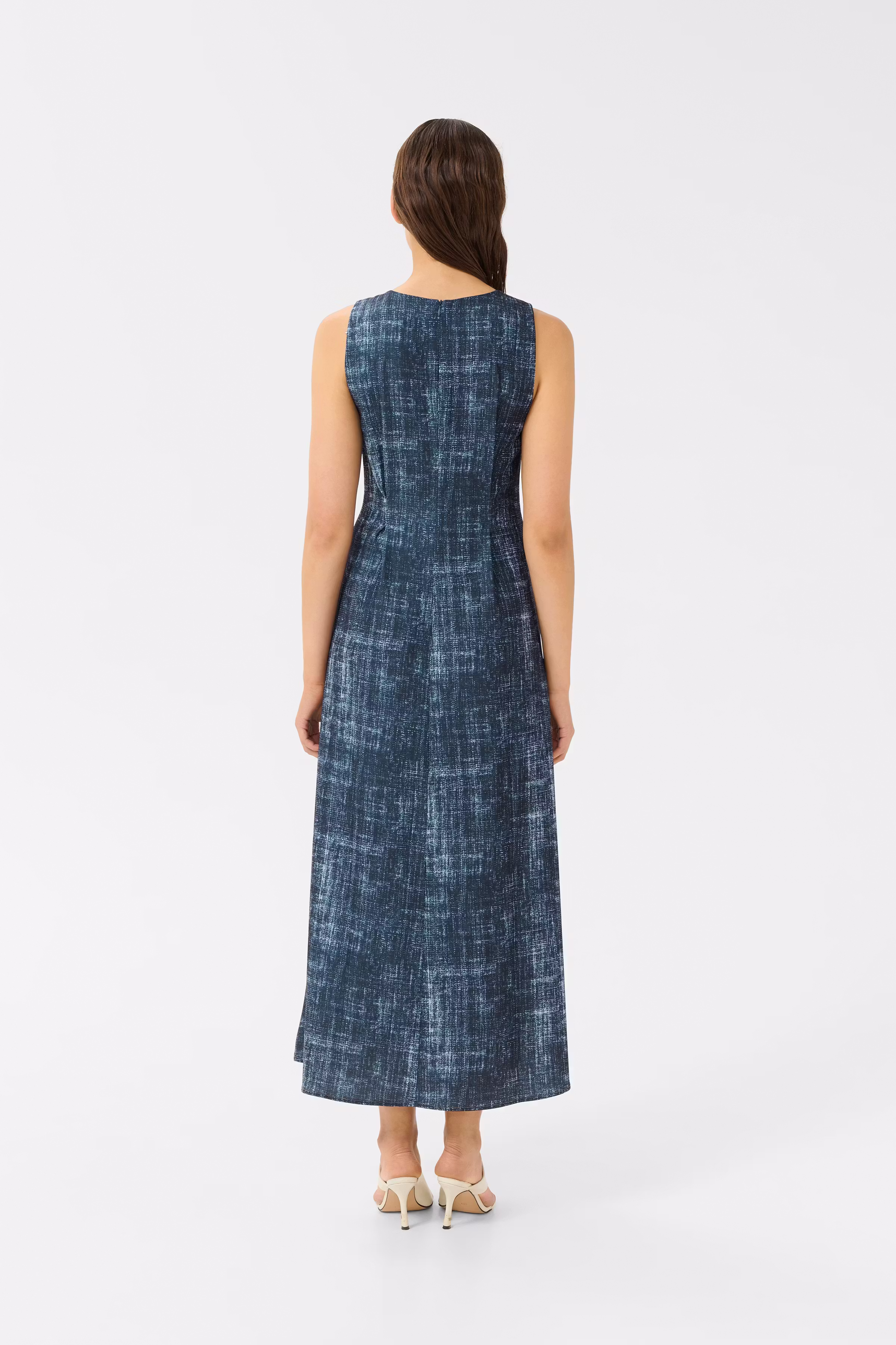 GZdemia Dress LOOKBOOK BACK 10910412-107880