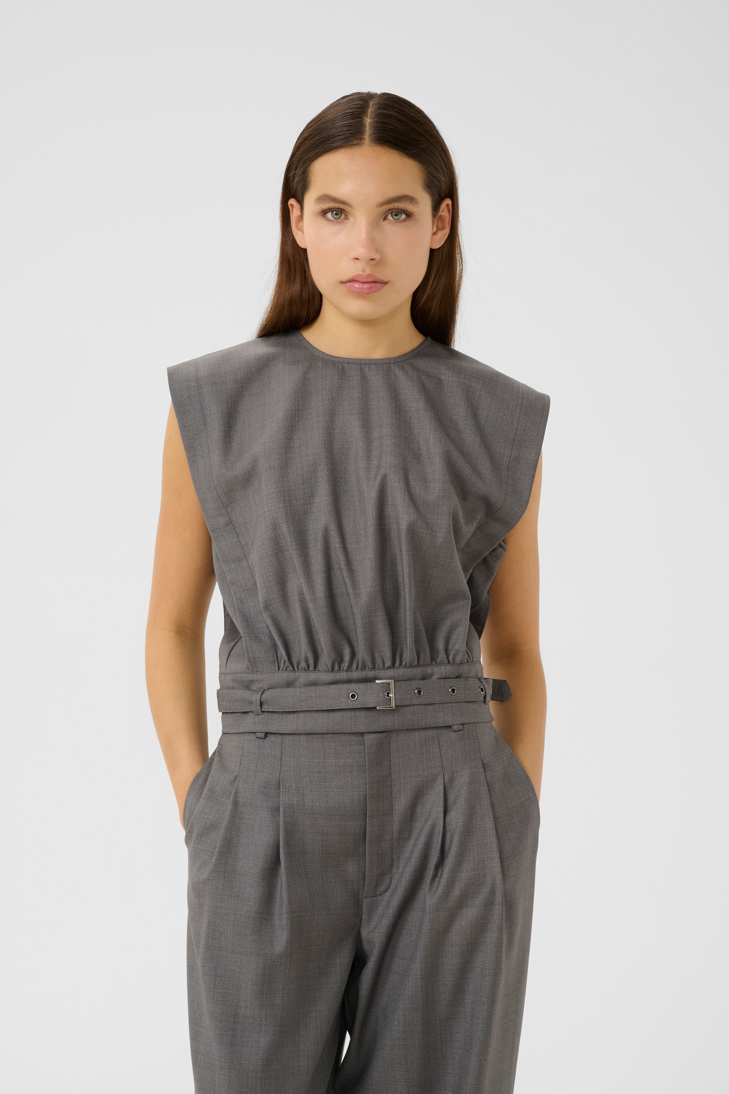 GZeffy Blus LOOKBOOK FRONT 10910623-100494