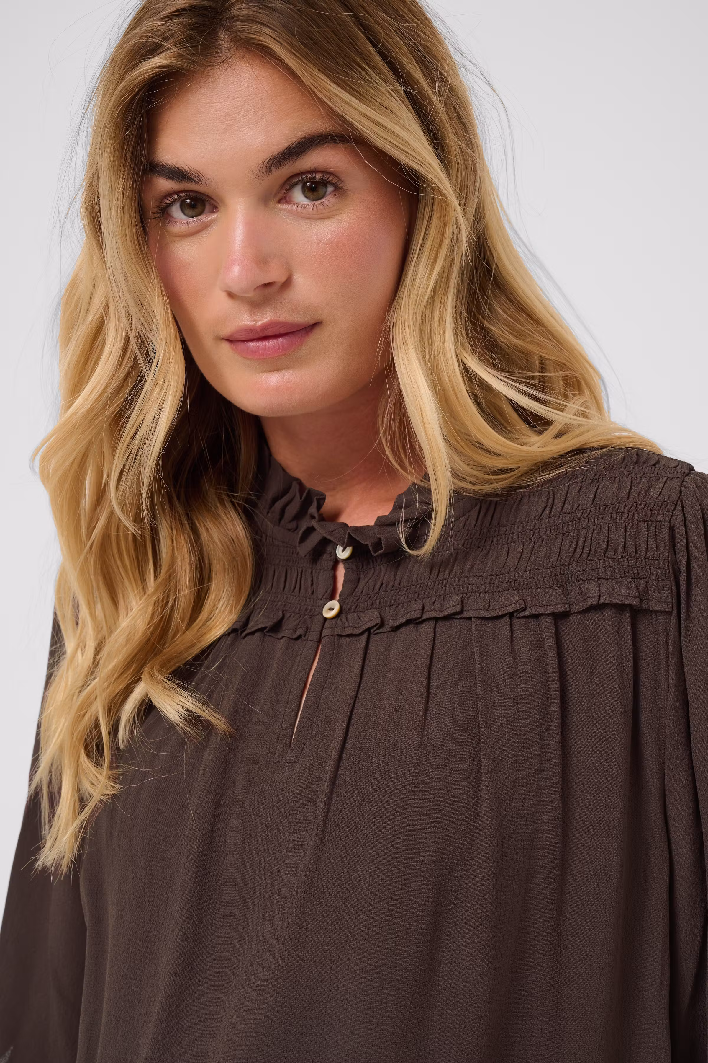 ShaktiSZ Bluse LOOKBOOK DETAIL 30515271-190912