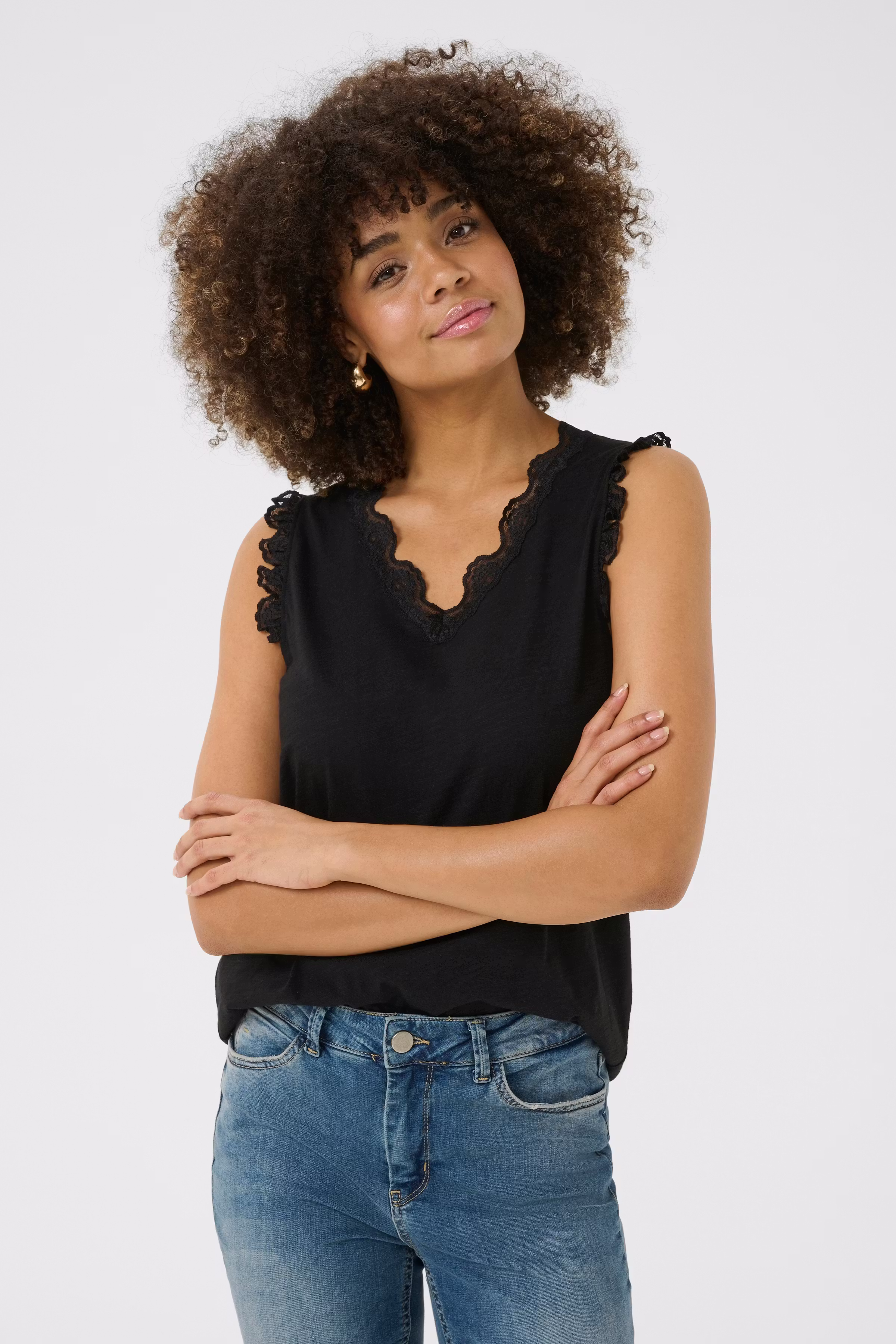 CUlia Top LOOKBOOK FRONT 50112063-500012