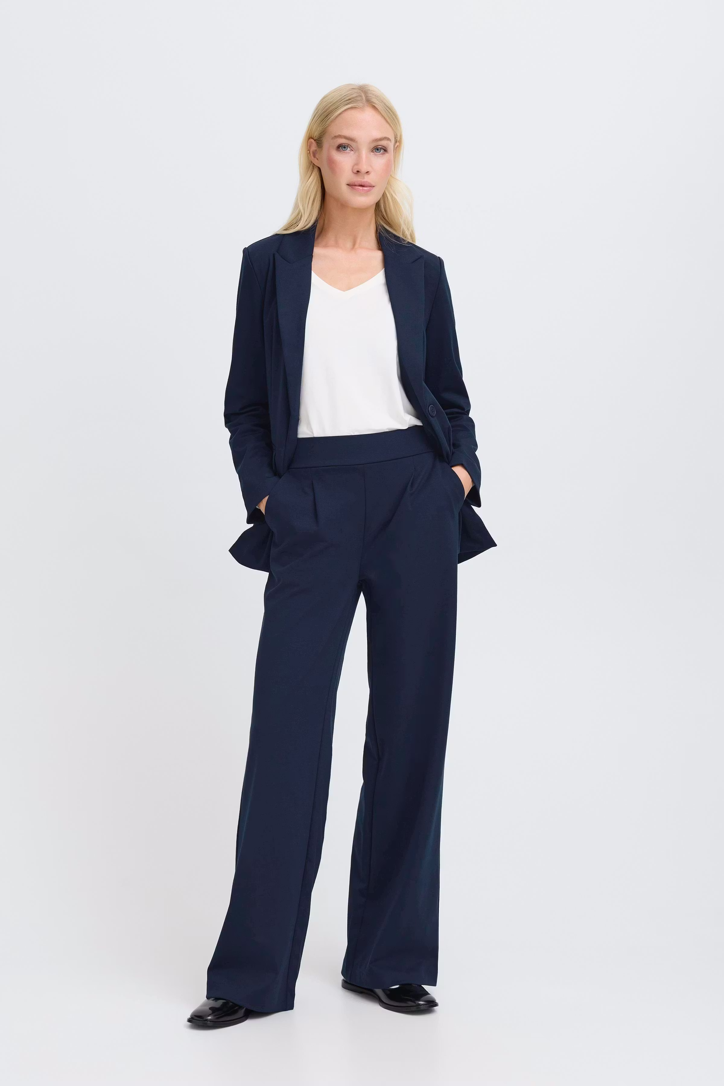 BYRIZETTA Trousers LOOKBOOK FRONT 20812847-194020