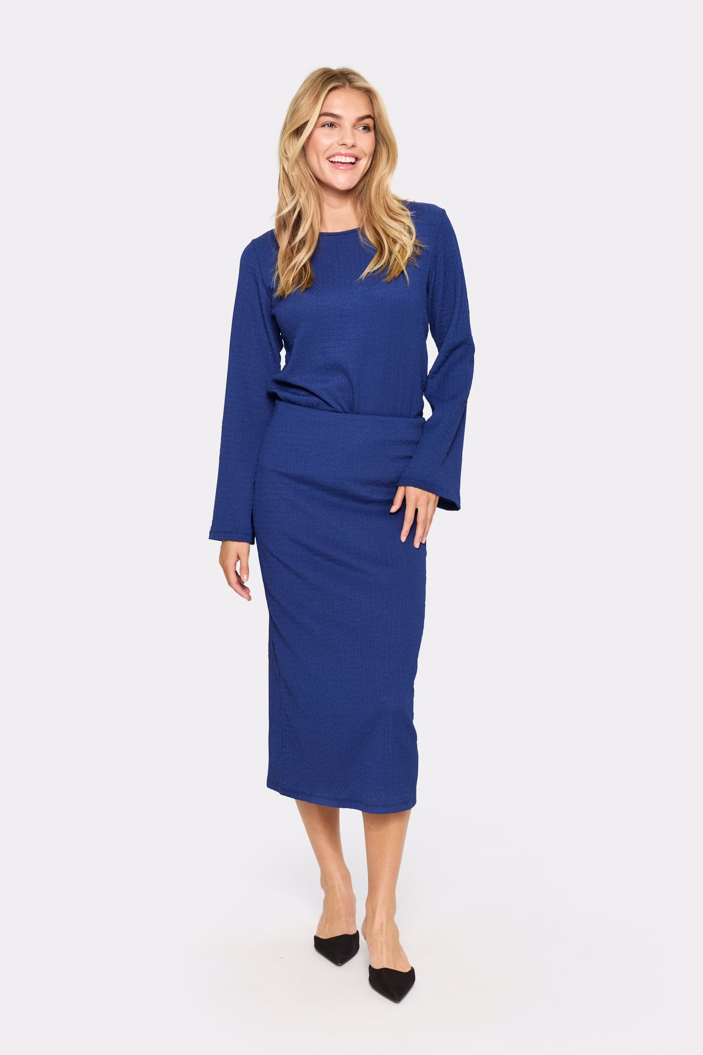 IlyssaSZ Rock LOOKBOOK FRONT 30513748-193851