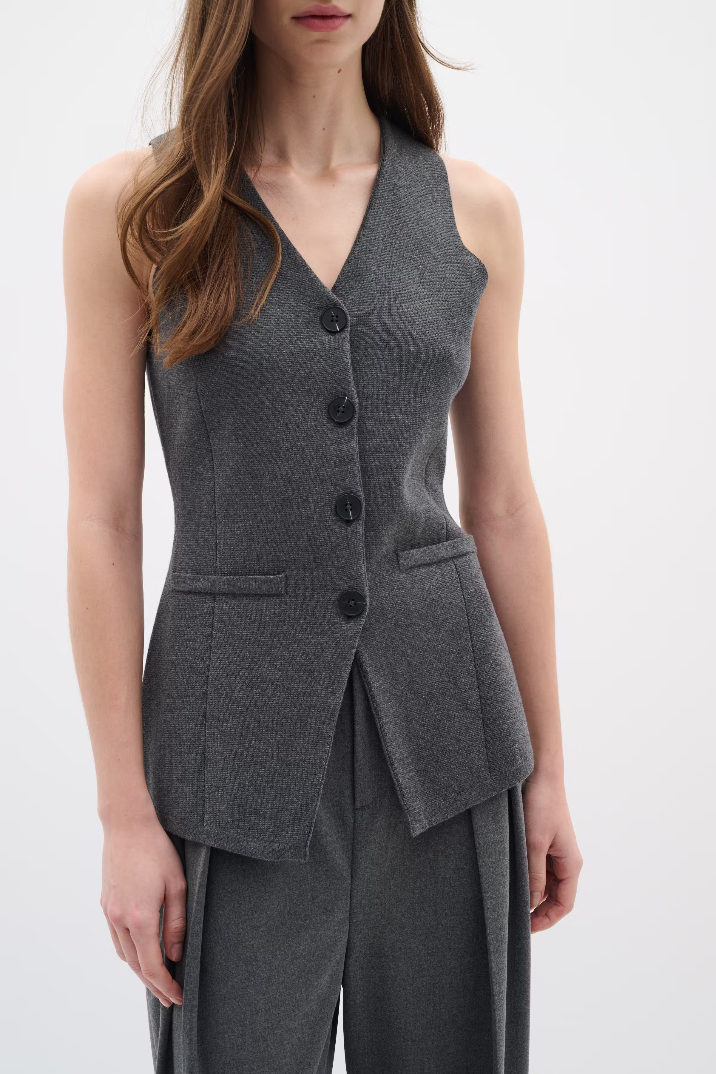 DalyaIW Waistcoat LOOKBOOK DETAIL 30110694-301744