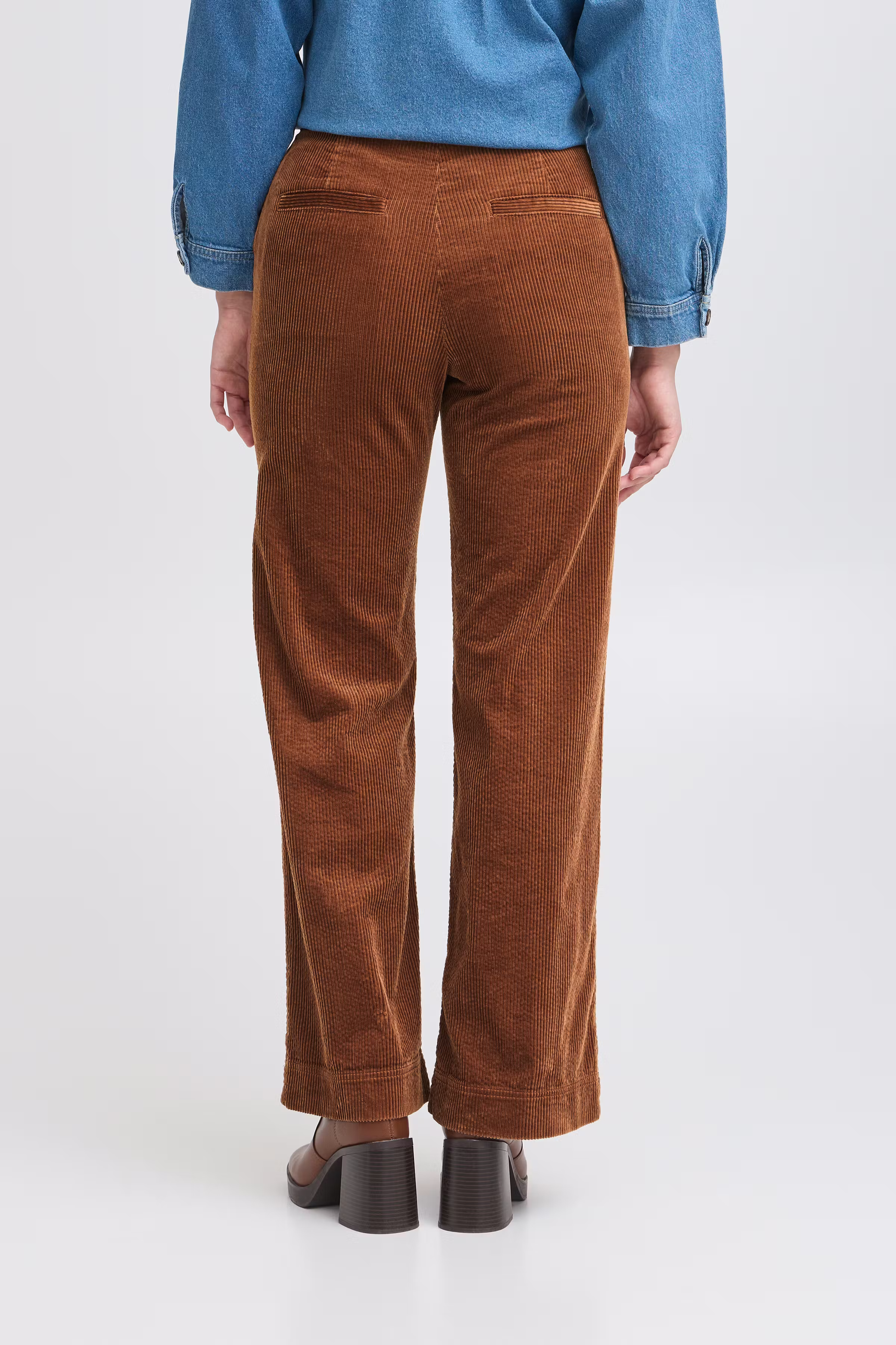 IRTWIN Broek LOOKBOOK BACK 20123293-181130