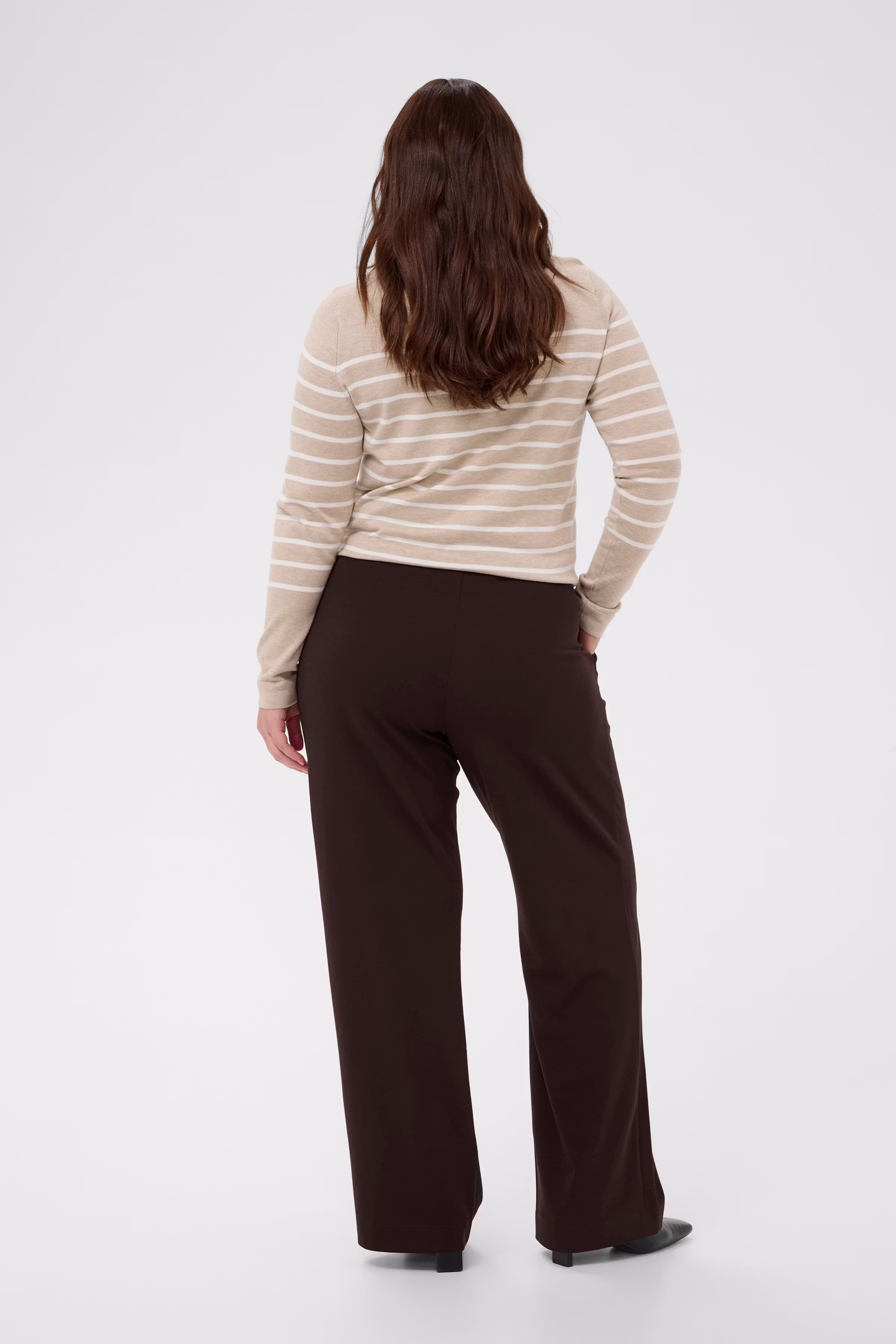 KCpheolo Hose LOOKBOOK BACK 10584096-190915