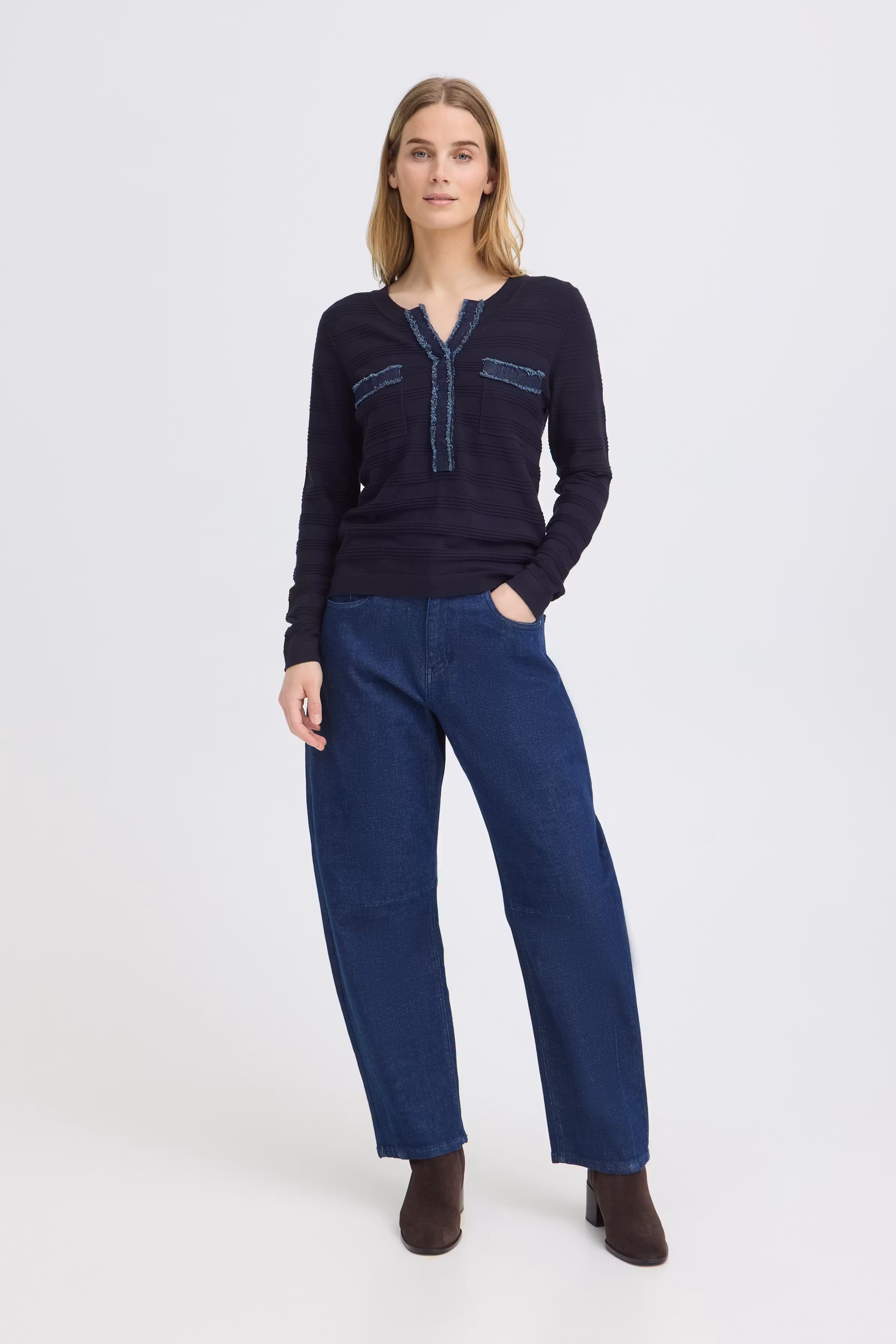 PZSARA Pullover LOOKBOOK FRONT 50210592-194020
