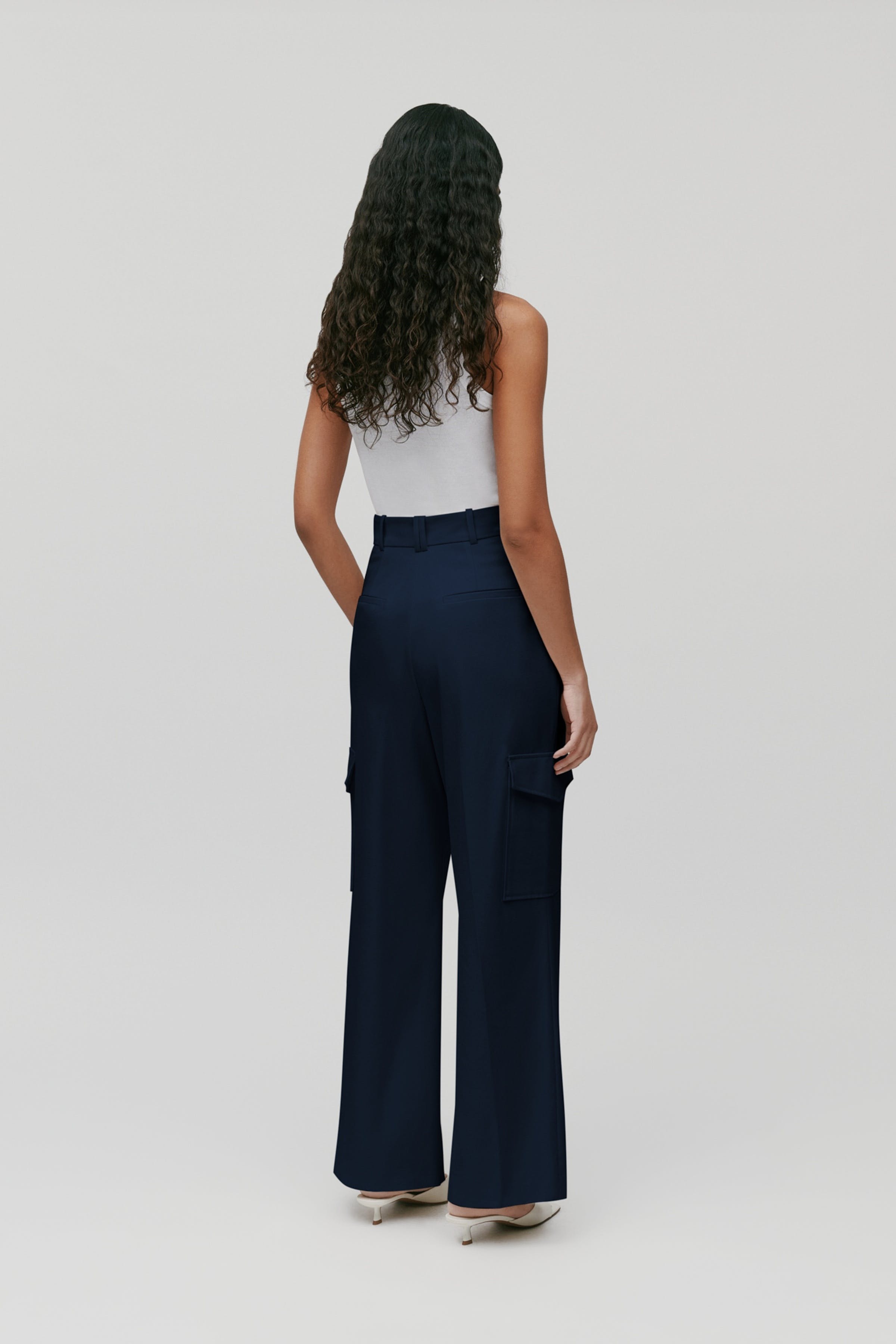 PRESTIGE Trousers LOOKBOOK BACK 30600518-BL900