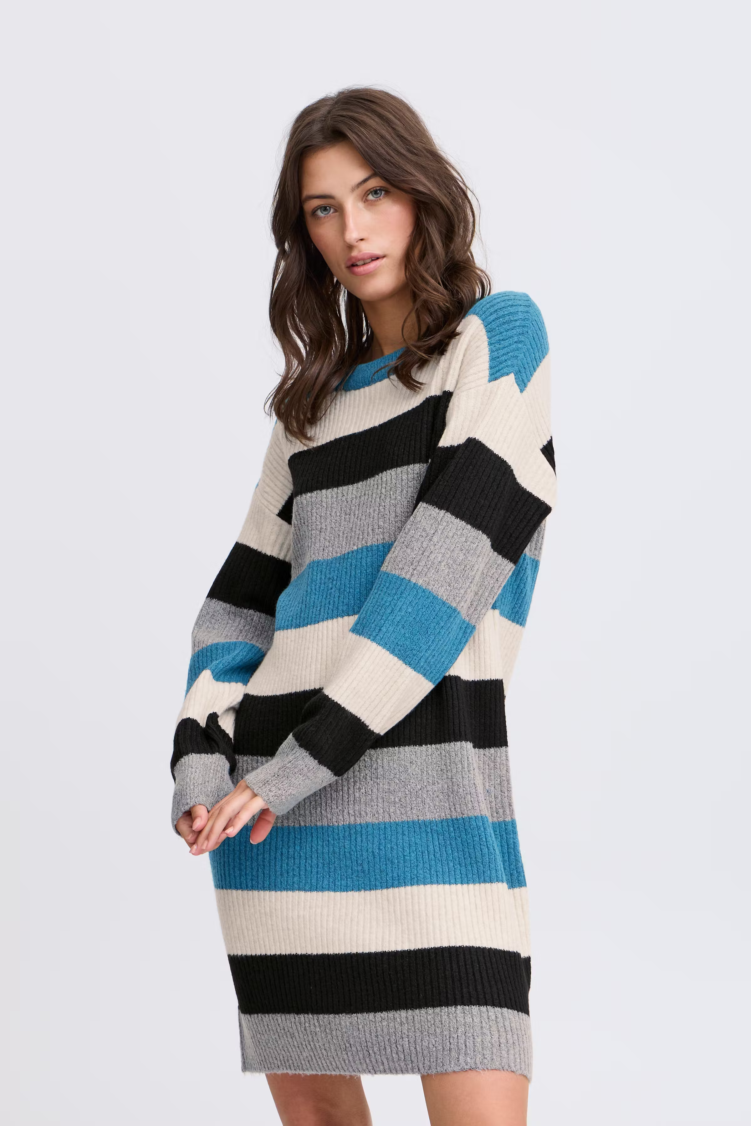 BYONEMA Kjole LOOKBOOK FRONT 20813901-203638