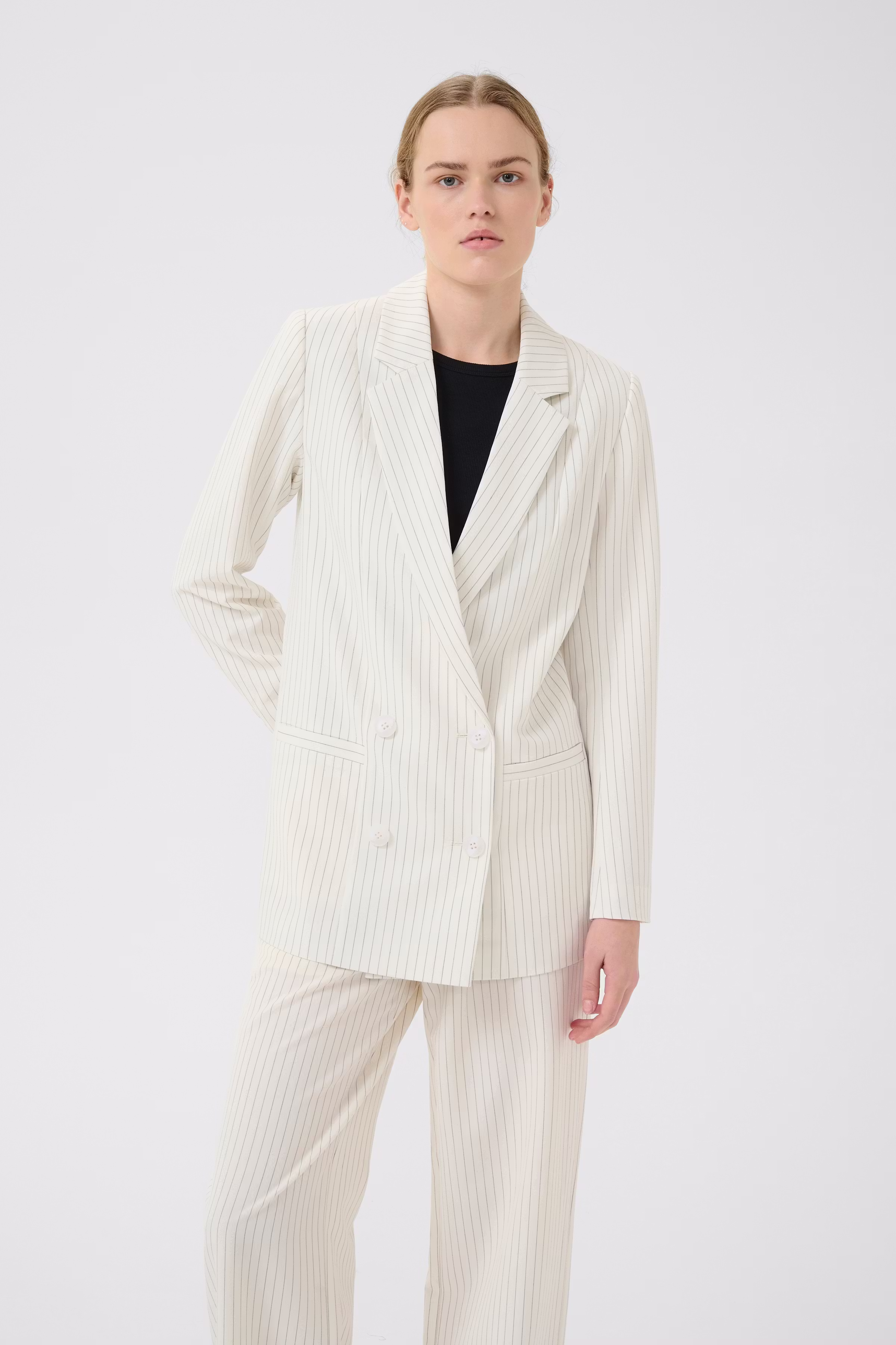 GZjoelle Blazer LOOKBOOK FRONT 10910520-107664