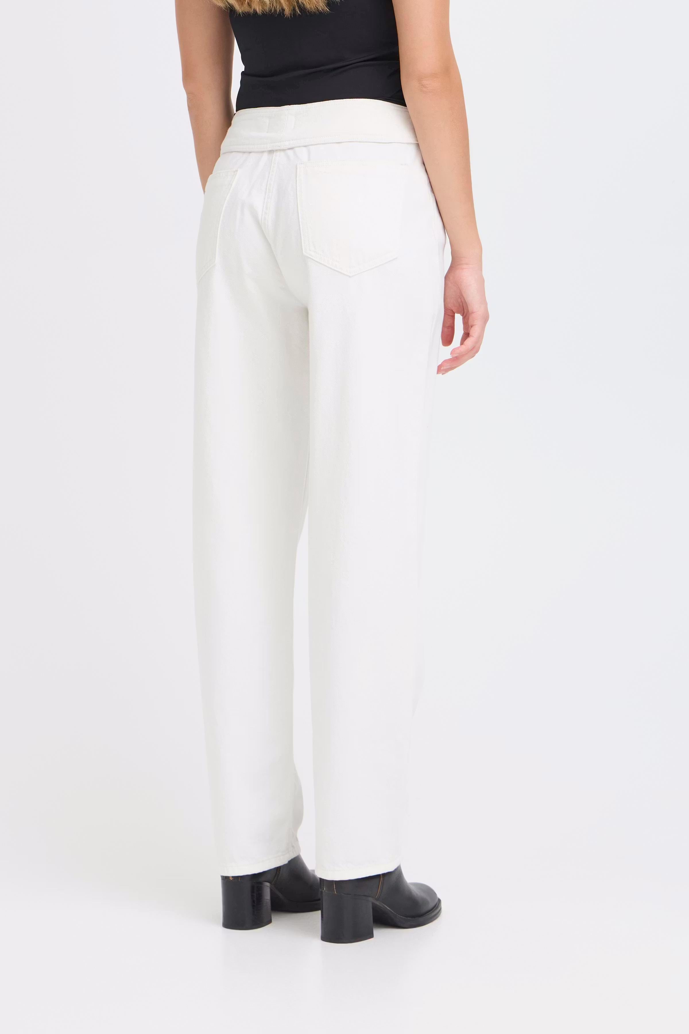 IHBALA Jeans LOOKBOOK BACK 20124661-114800