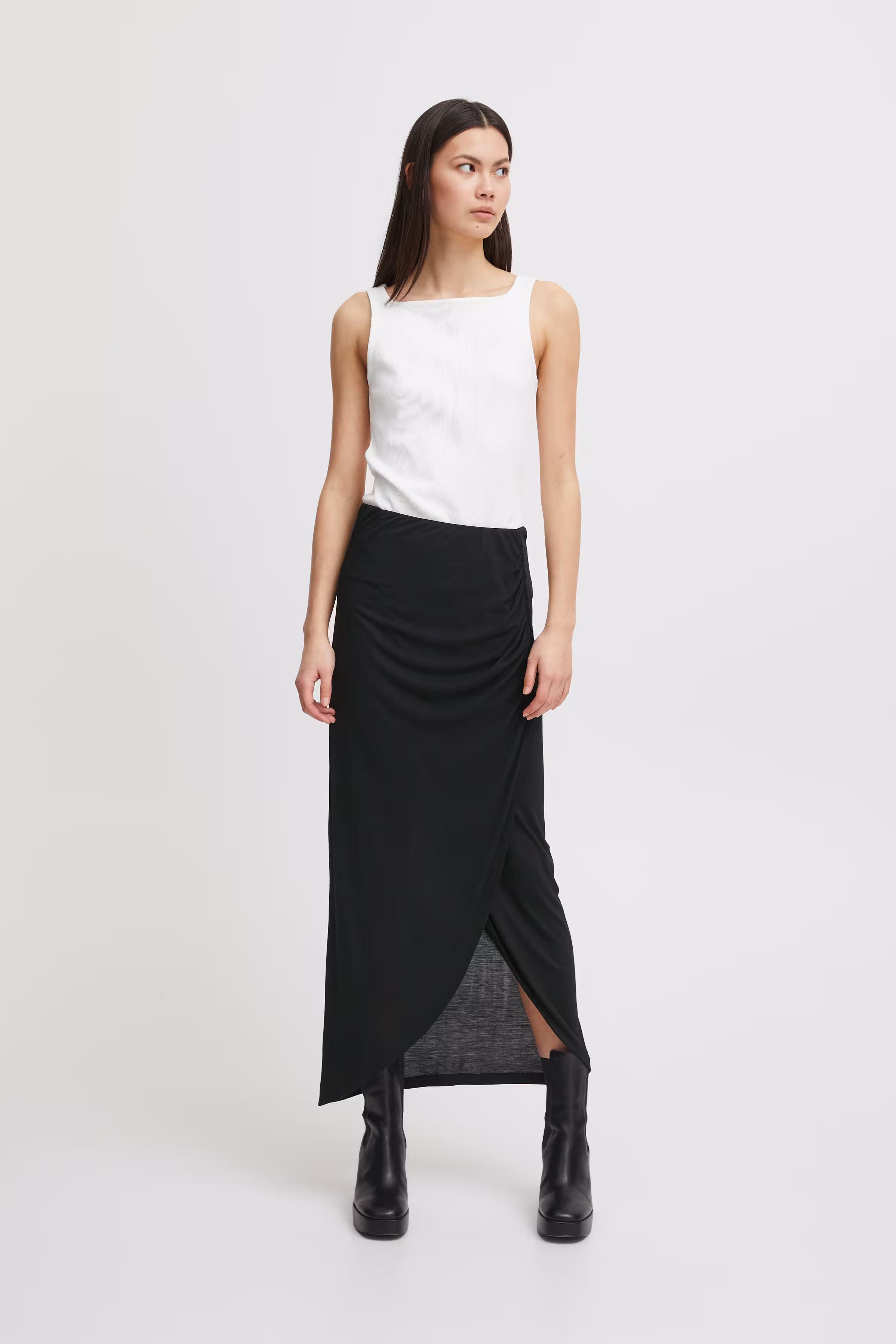 IHLUNA Rock LOOKBOOK FRONT 20118942-194008