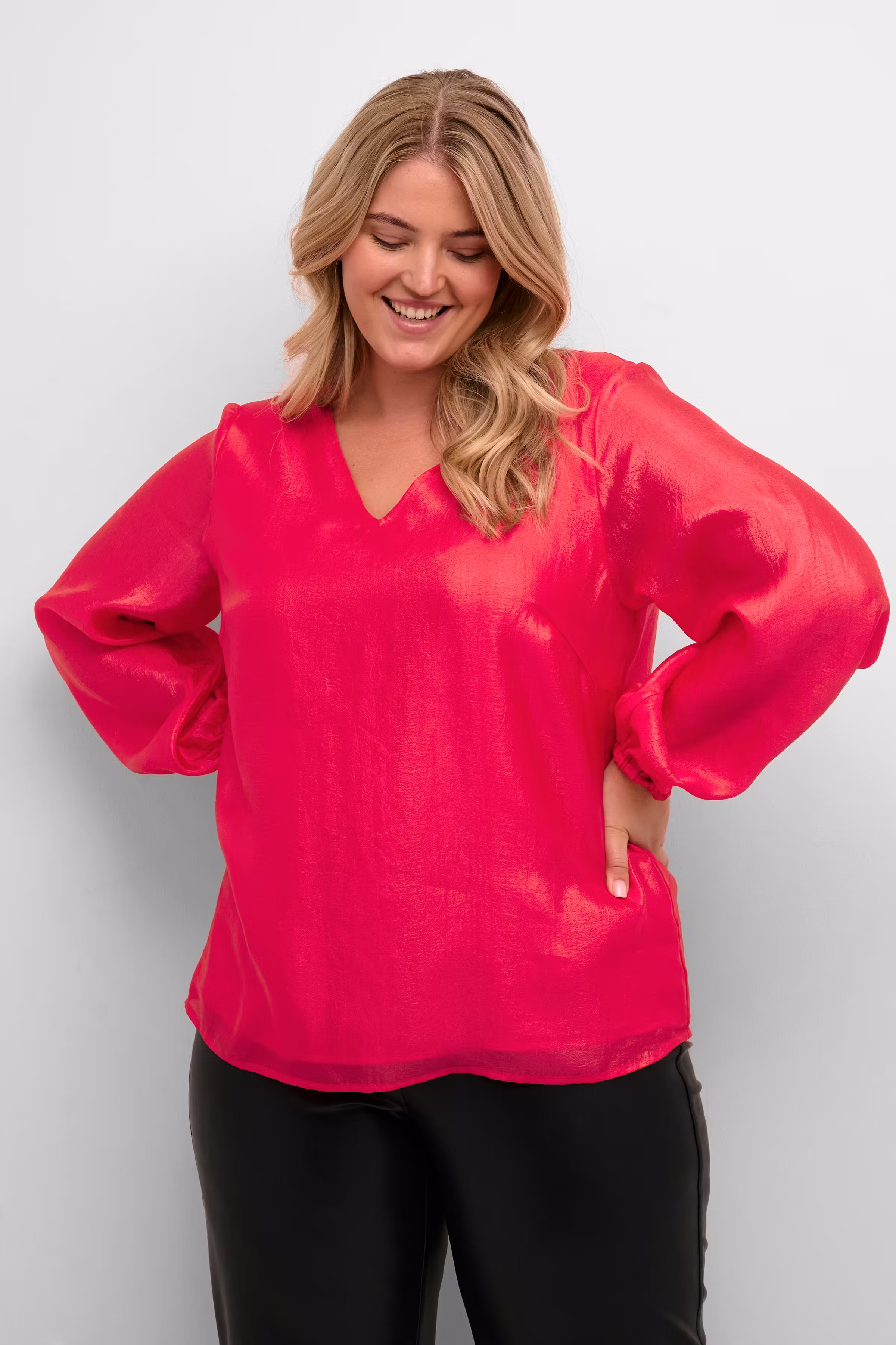 KCsabine Bluse LOOKBOOK FRONT 10581964-181856